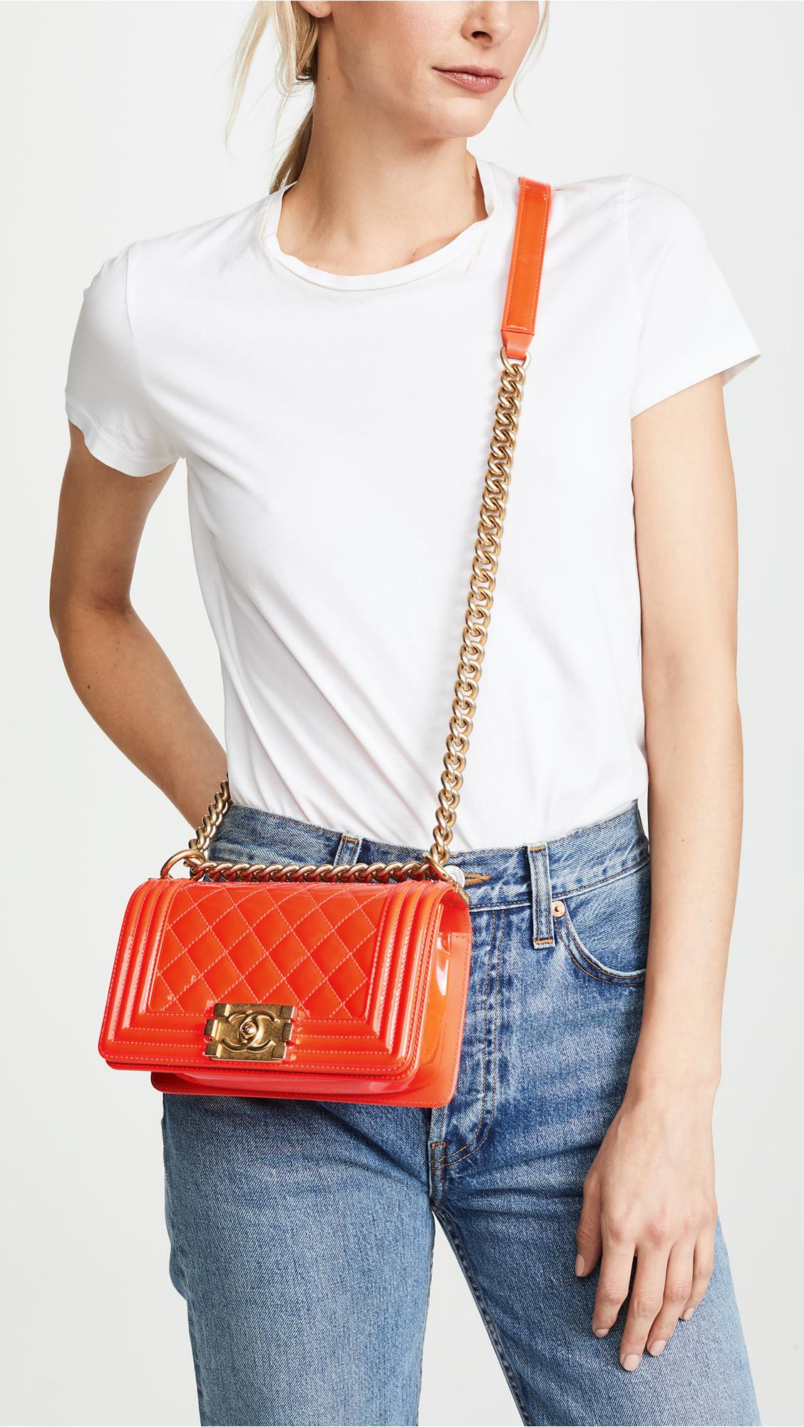 tilgivet involveret Shinkan What Goes Around Comes Around Chanel Patent Boy Small Bag in Orange | Lyst