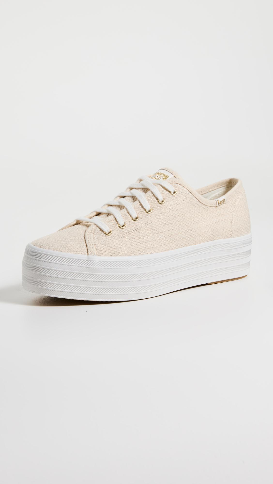 women nike excee