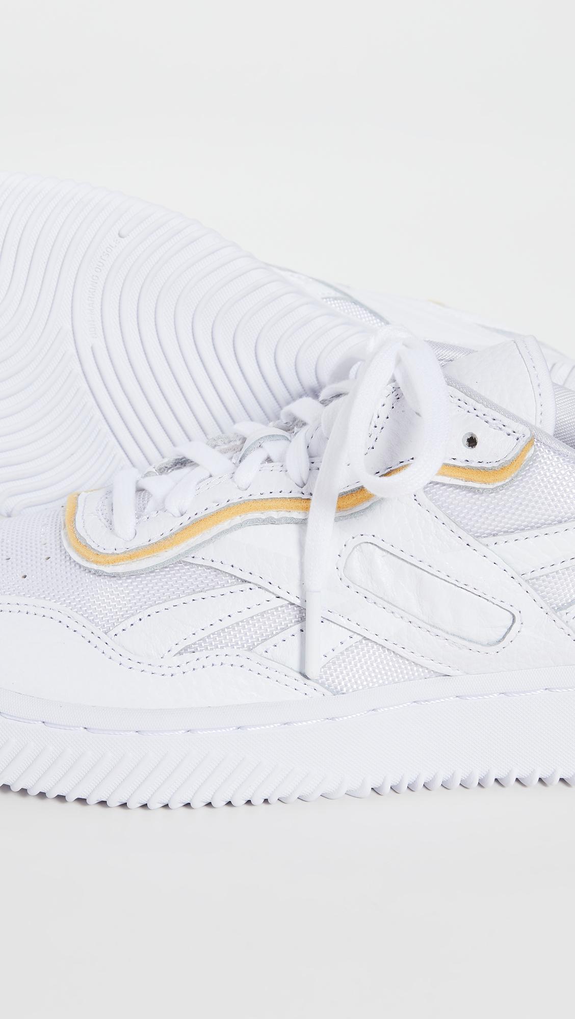 Reebok X Victoria Beckham Leather Dual Court Ii Vb Sneakers in White | Lyst
