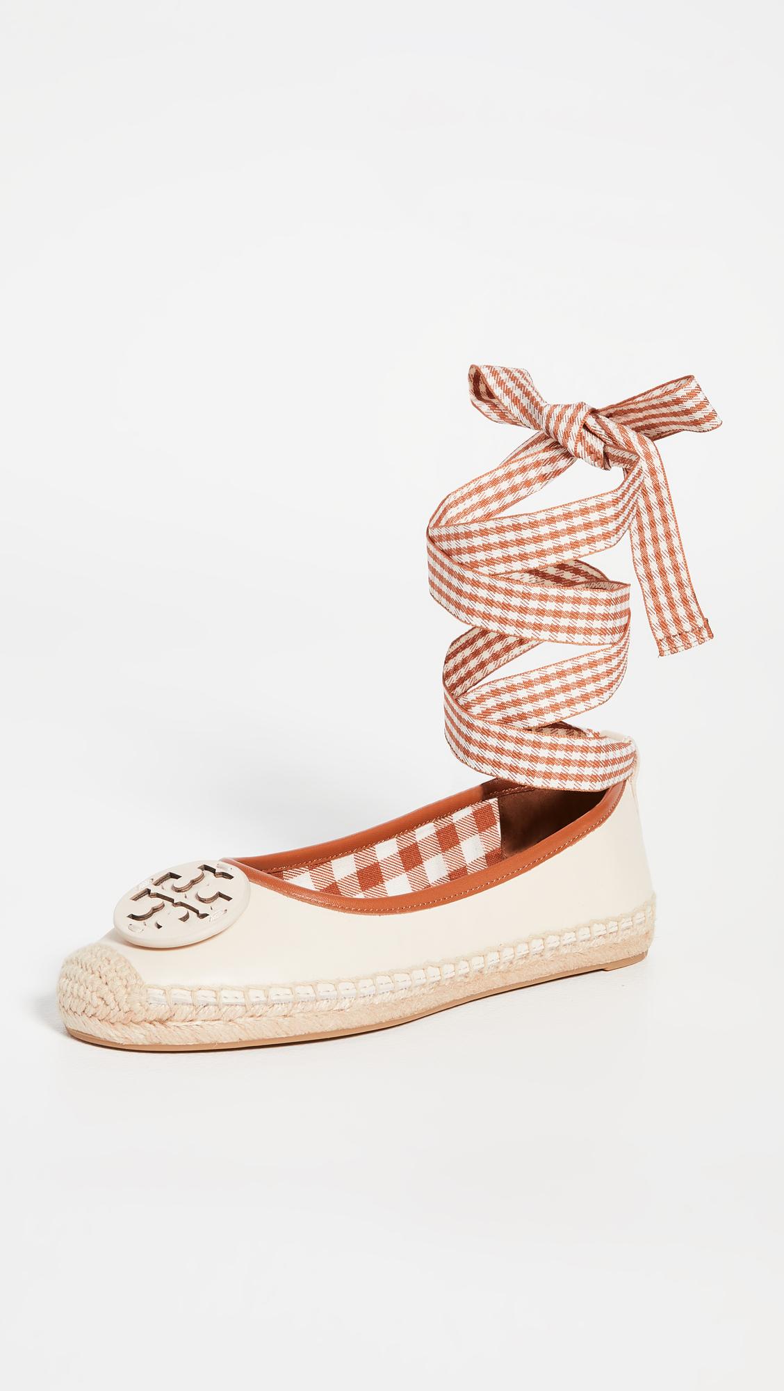 Womens Shoes Flats and flat shoes Espadrille shoes and sandals Tory Burch Canvas Minnie Espadrilles in Black Save 17% 