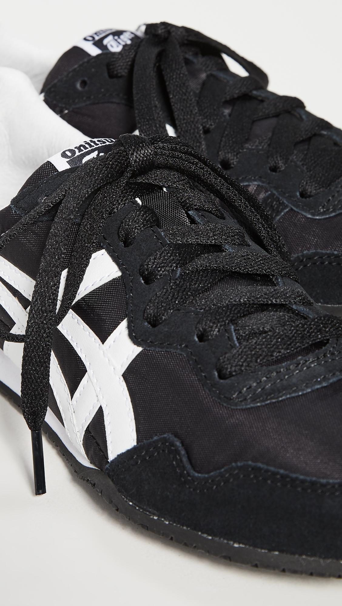 Onitsuka Tiger Serrano Sneakers in Black/White (Black) | Lyst