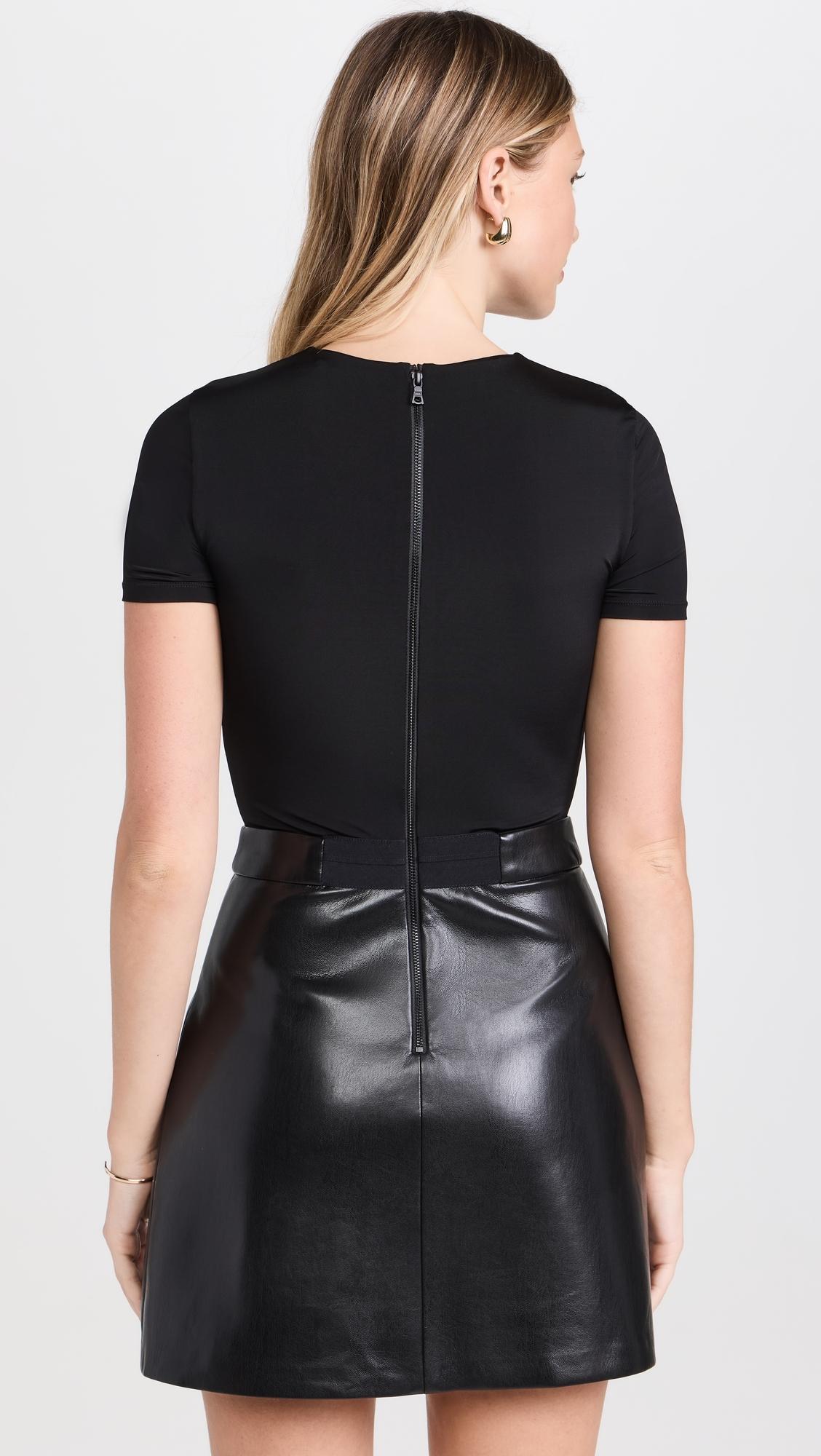 Alice+Olivia■Chara Faux Leather Short Sleeve Dress■ドレス Alice + Olivia Chara Vegan Leather Short-Sleeve Pleated Mini