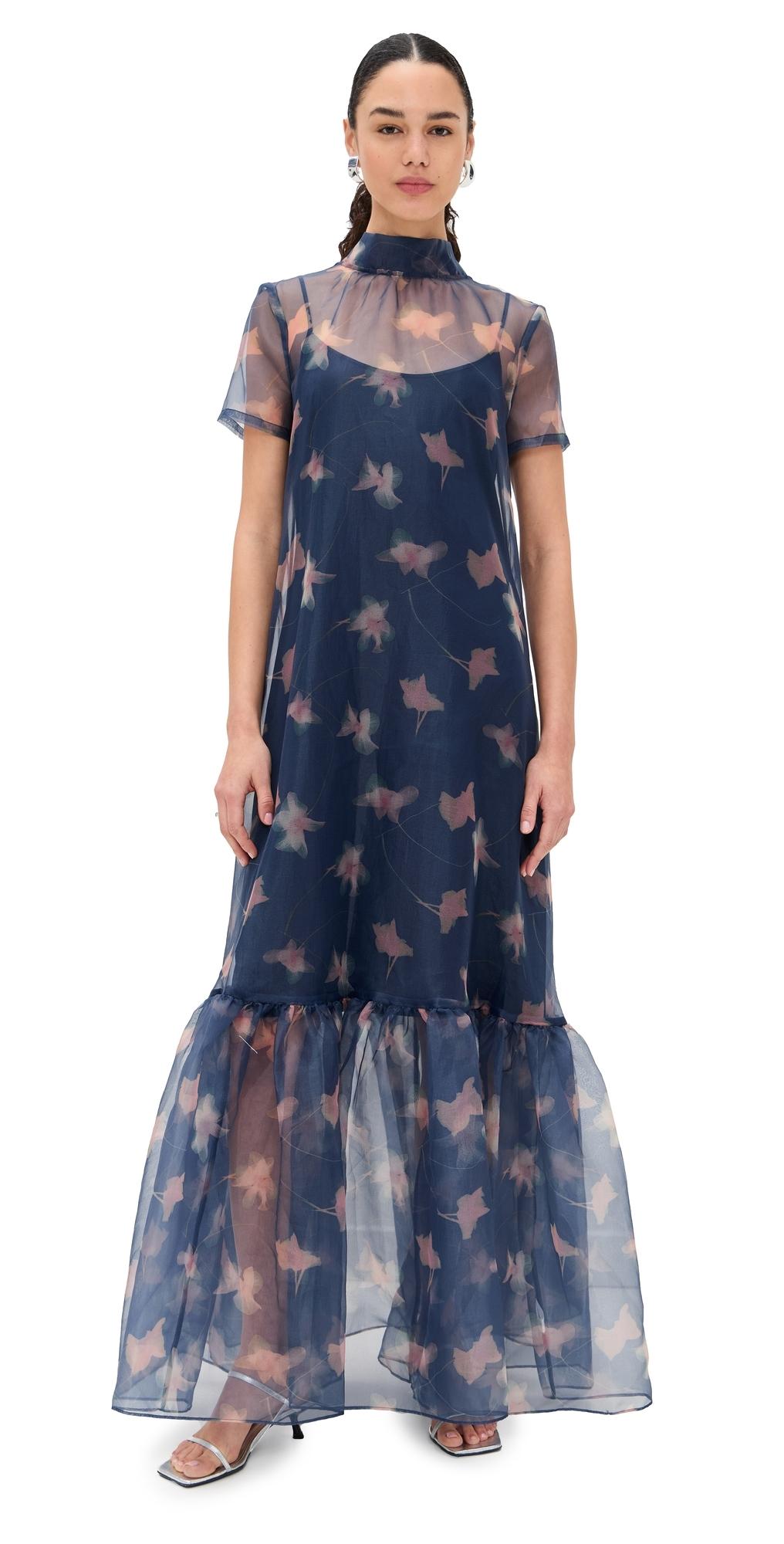 open lace back dress Amazon.com: STAUD Women's Calluna Solid Blue Organza Gown (US, Alpha,  Small, Regular, Regular, Blue) : Clothing, Shoes & Jewelry