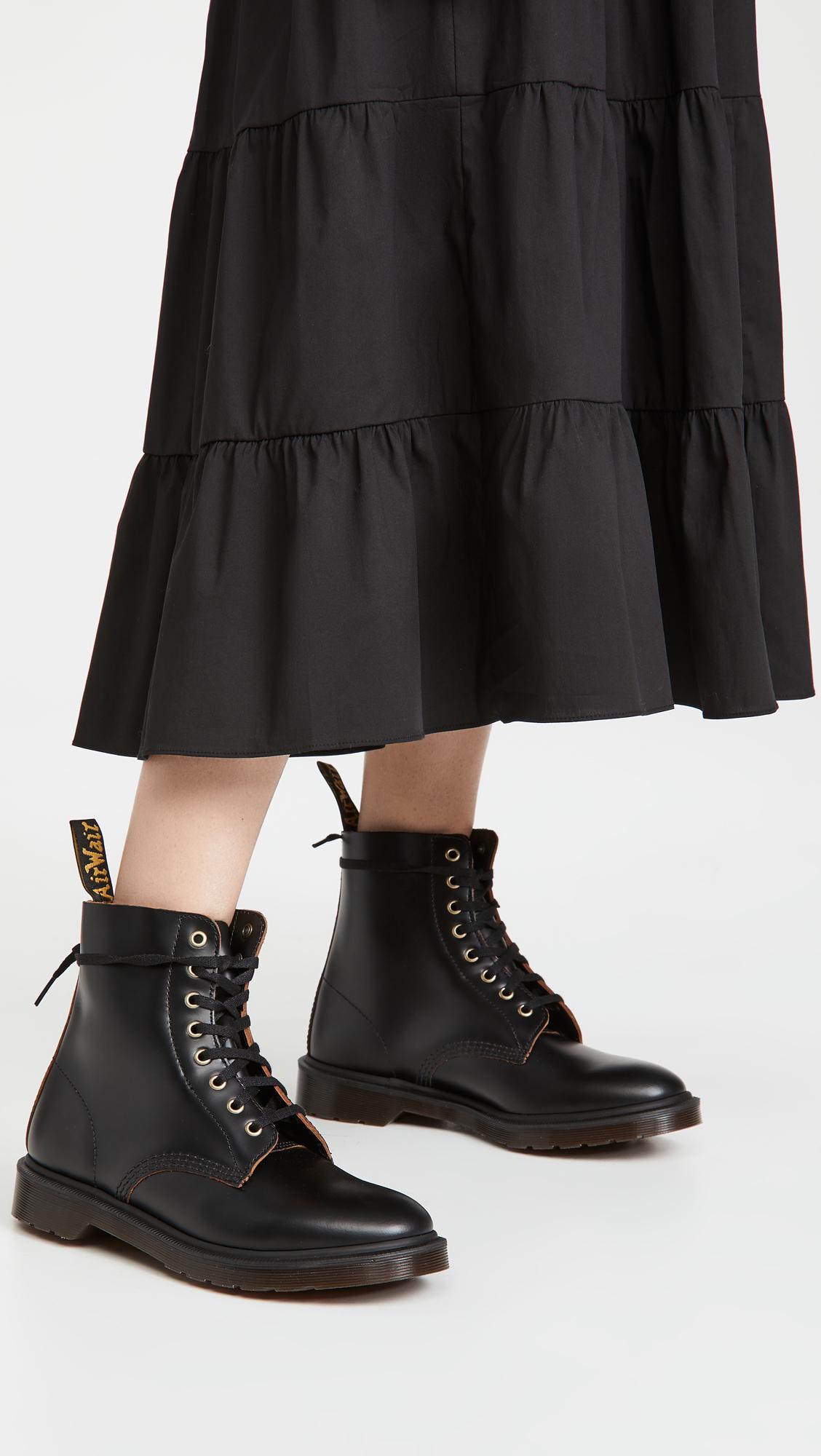 pascal 8 eye boots in black