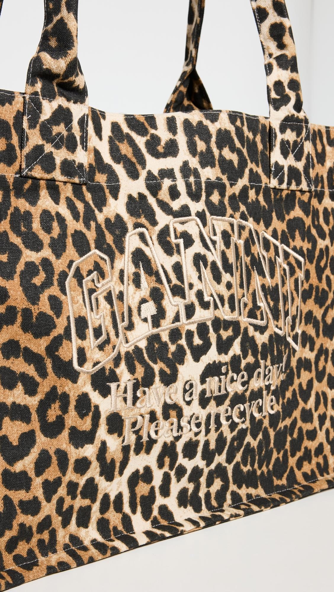 Ganni ◆ Large Easy Shopper Animal Print bag【 残りわずか】 GANNI Large Easy Leopard Print Shopper Bag | endource