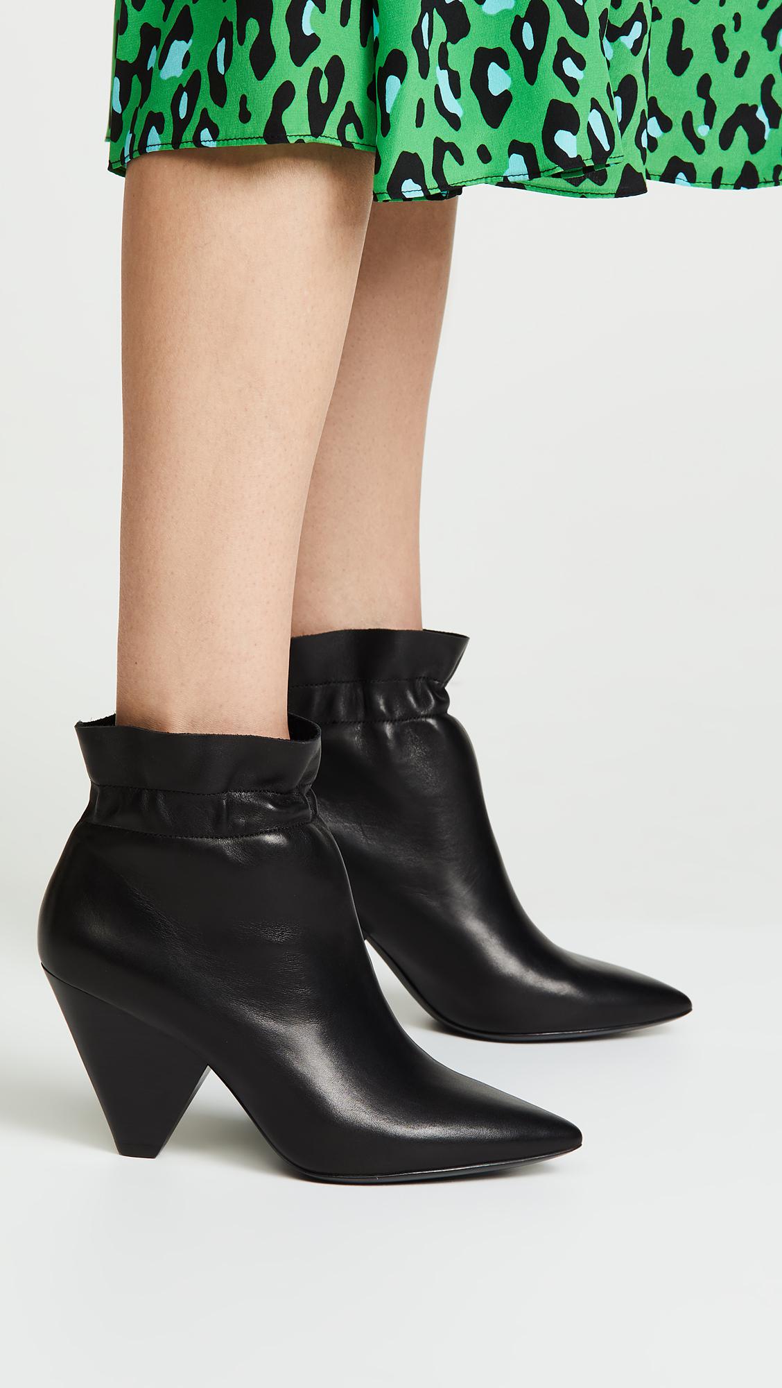 ash dafne ankle boots