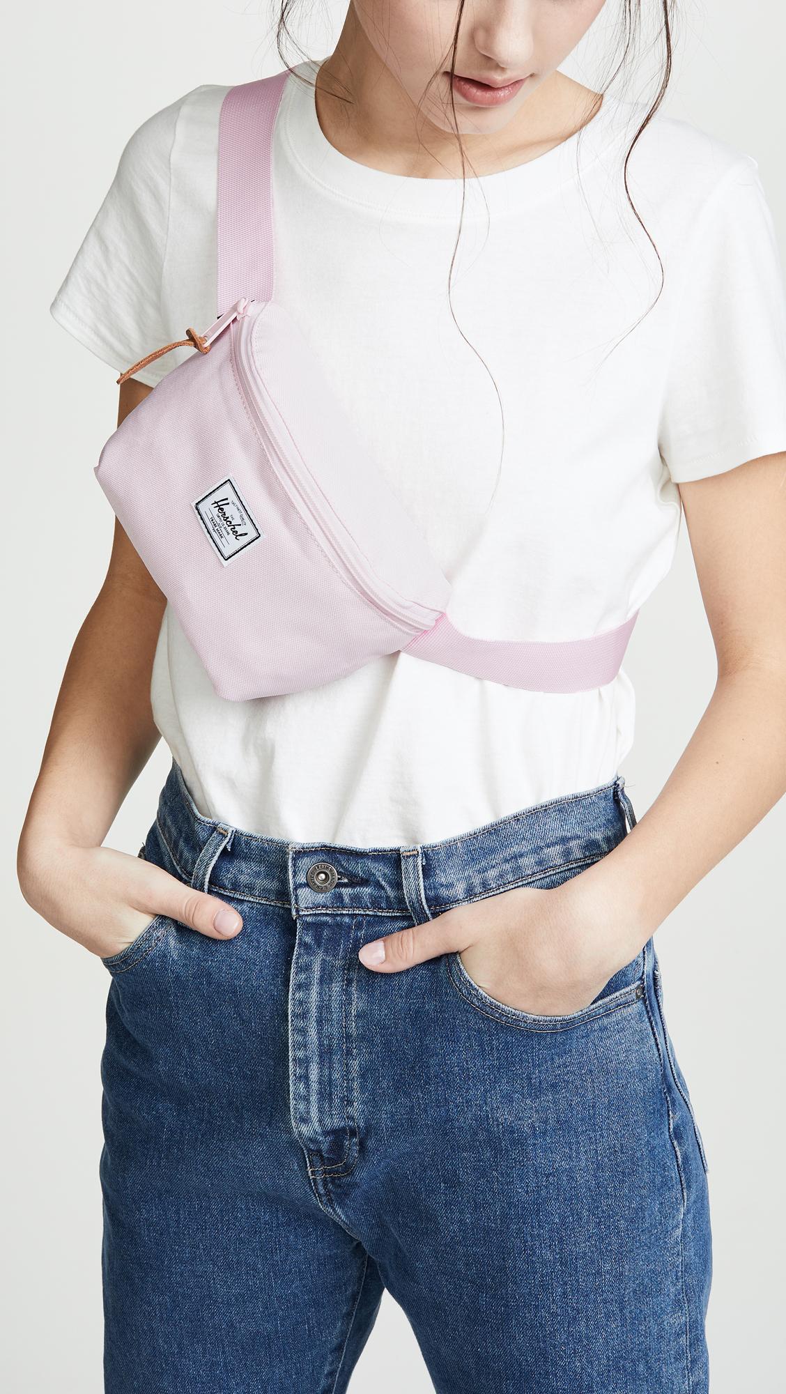 herschel 14 hip pack