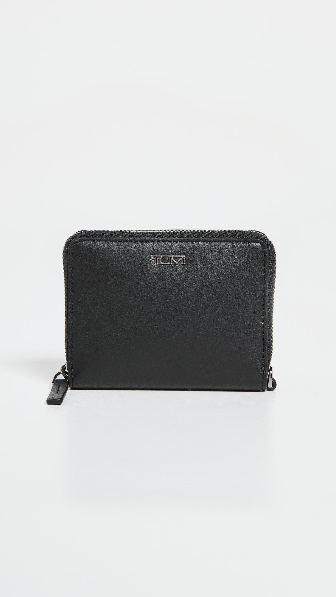 Tumi Tri-fold Zip-around Wallet in Black | Lyst