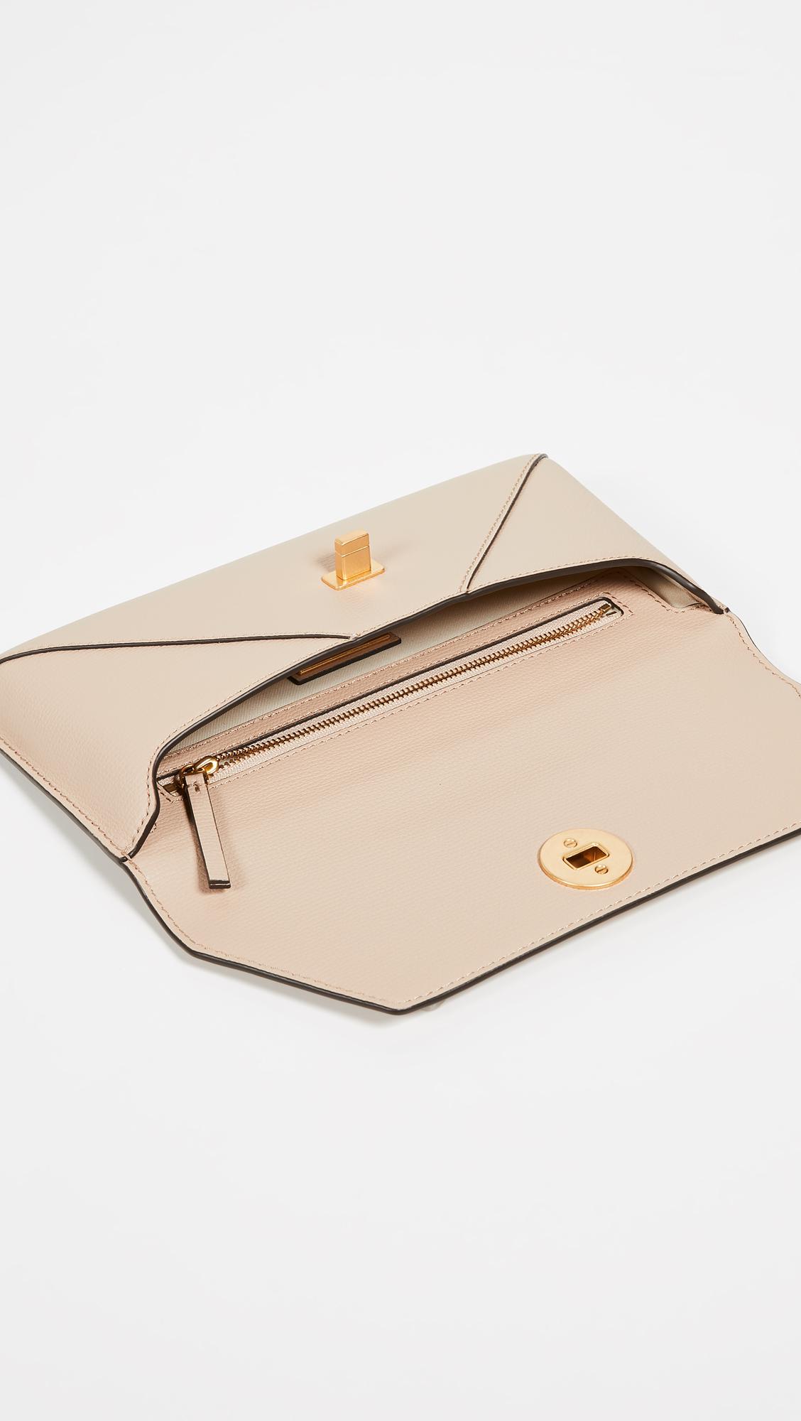 tory burch kira envelope clutch