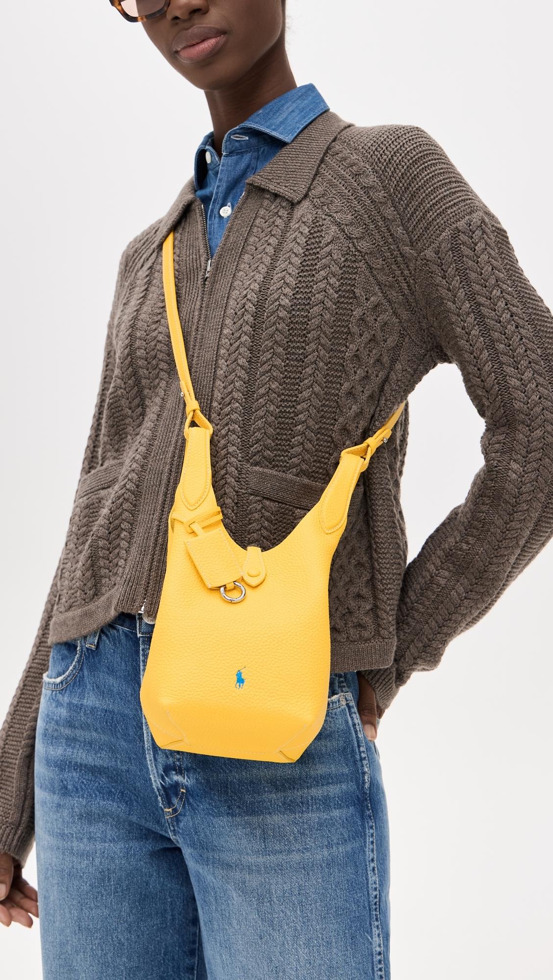 【Polo Ralph Lauren】ドラムペブルクロスボディバッグ Polo Ralph Lauren Shiny Drum Pebble Crossbody Bag in Yellow