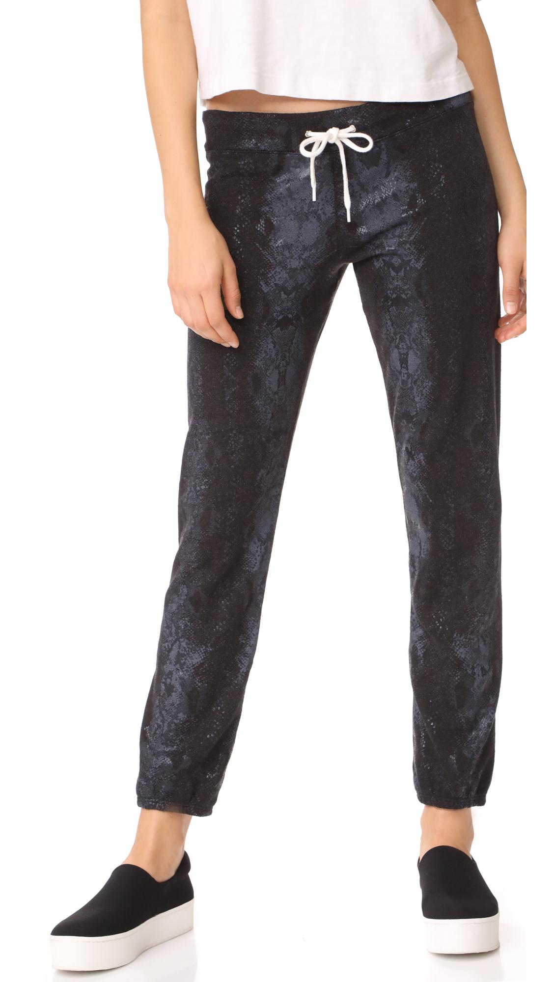 monrow sweats