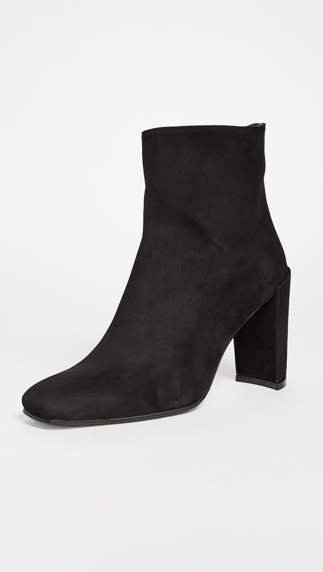 stuart weitzman vigor boots