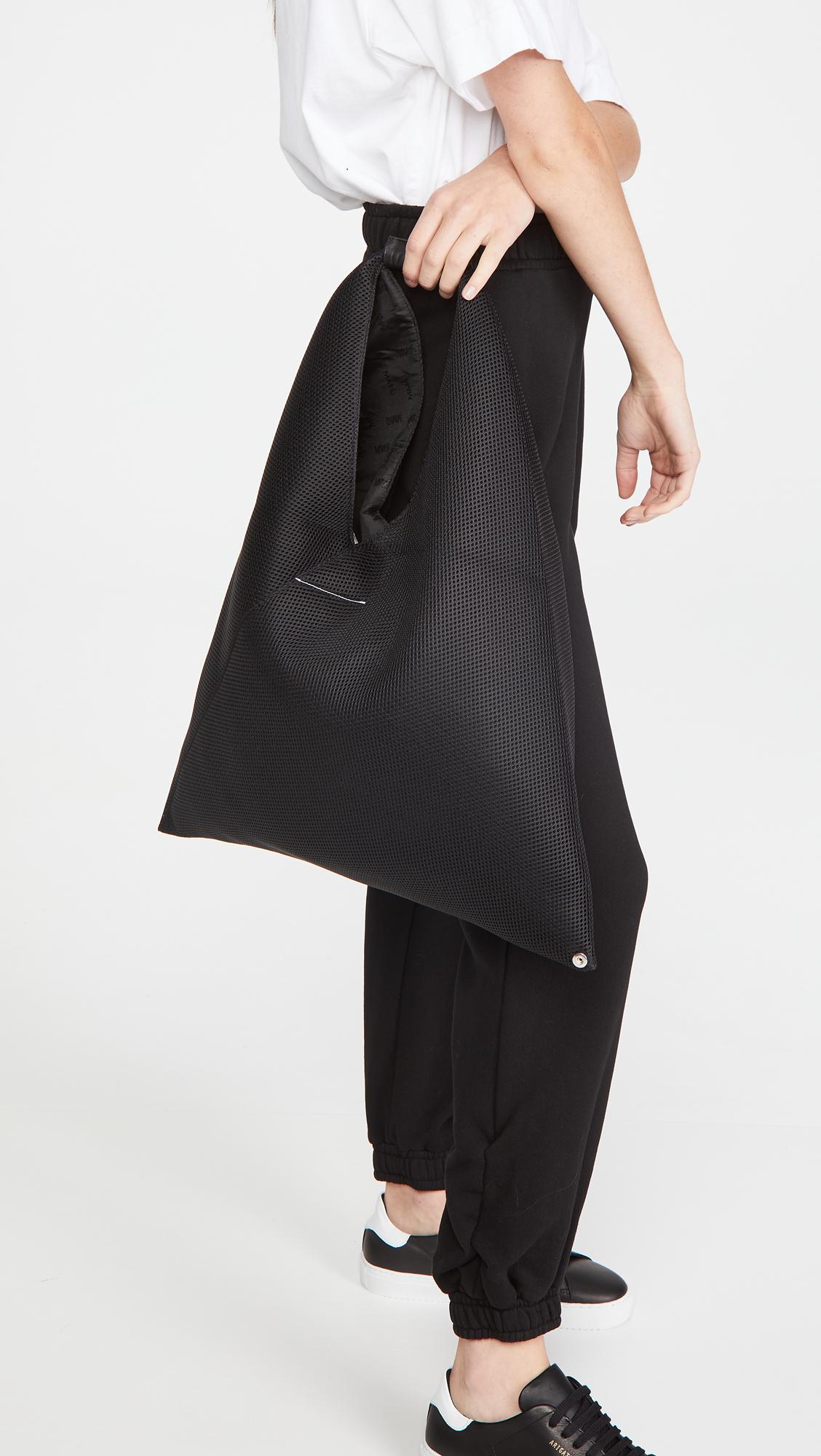 MM6 by Maison Martin Margiela Classic Net Triangle Tote in Black | Lyst