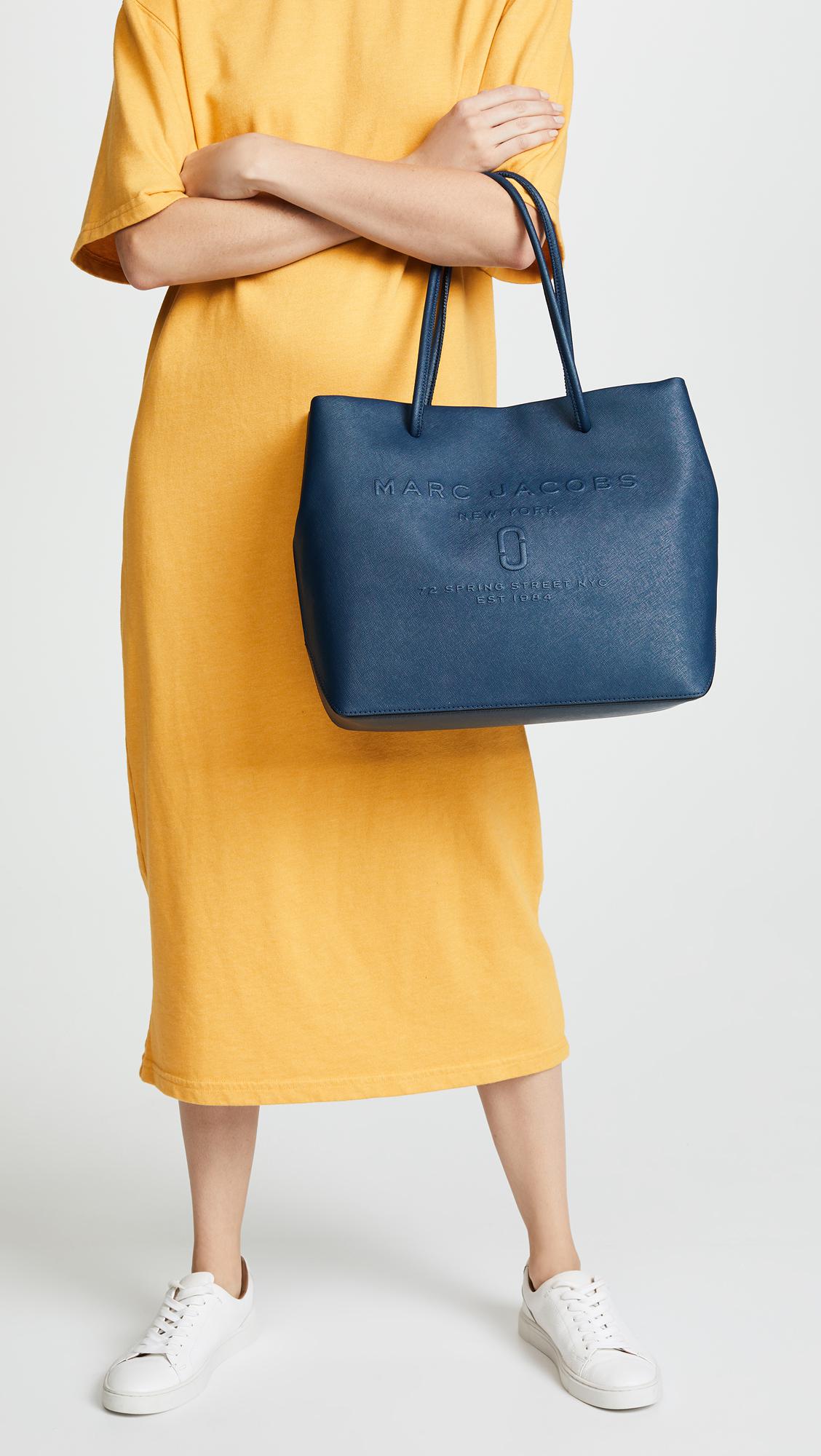 marc jacobs logo shopper bag