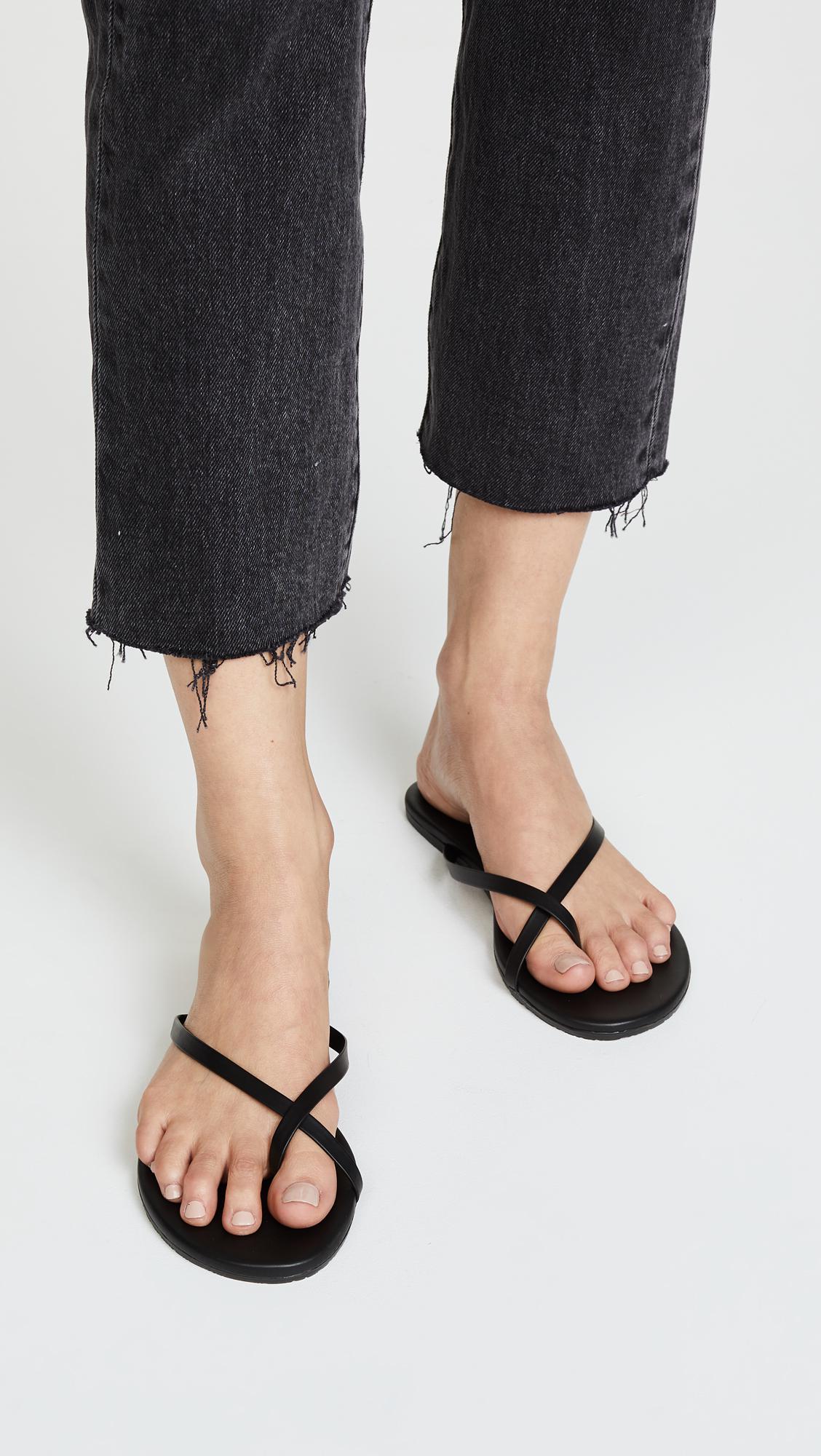 tkees riley flip flops