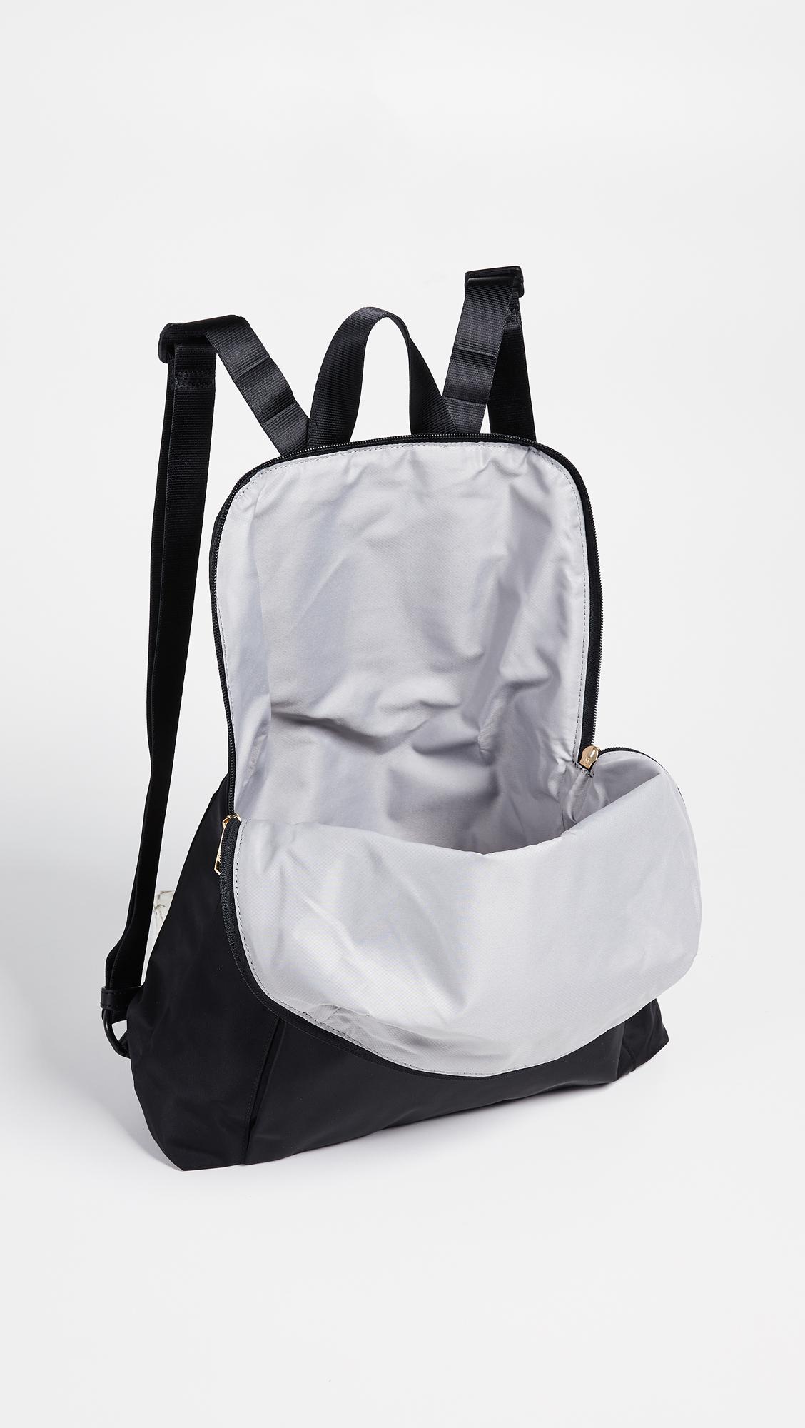 tumi just in case bag