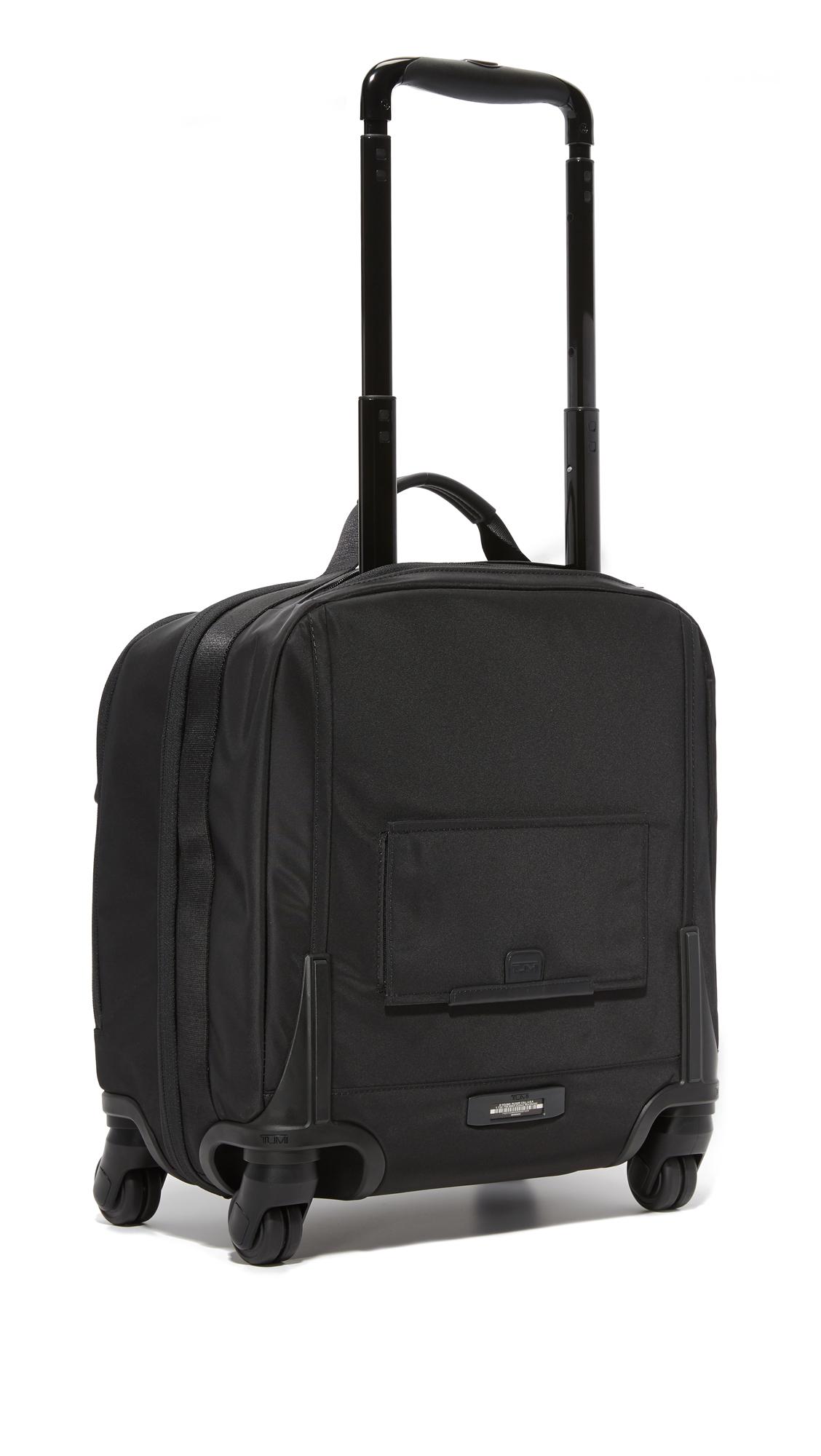 tumi voyageur oslo 4 wheel compact carry on