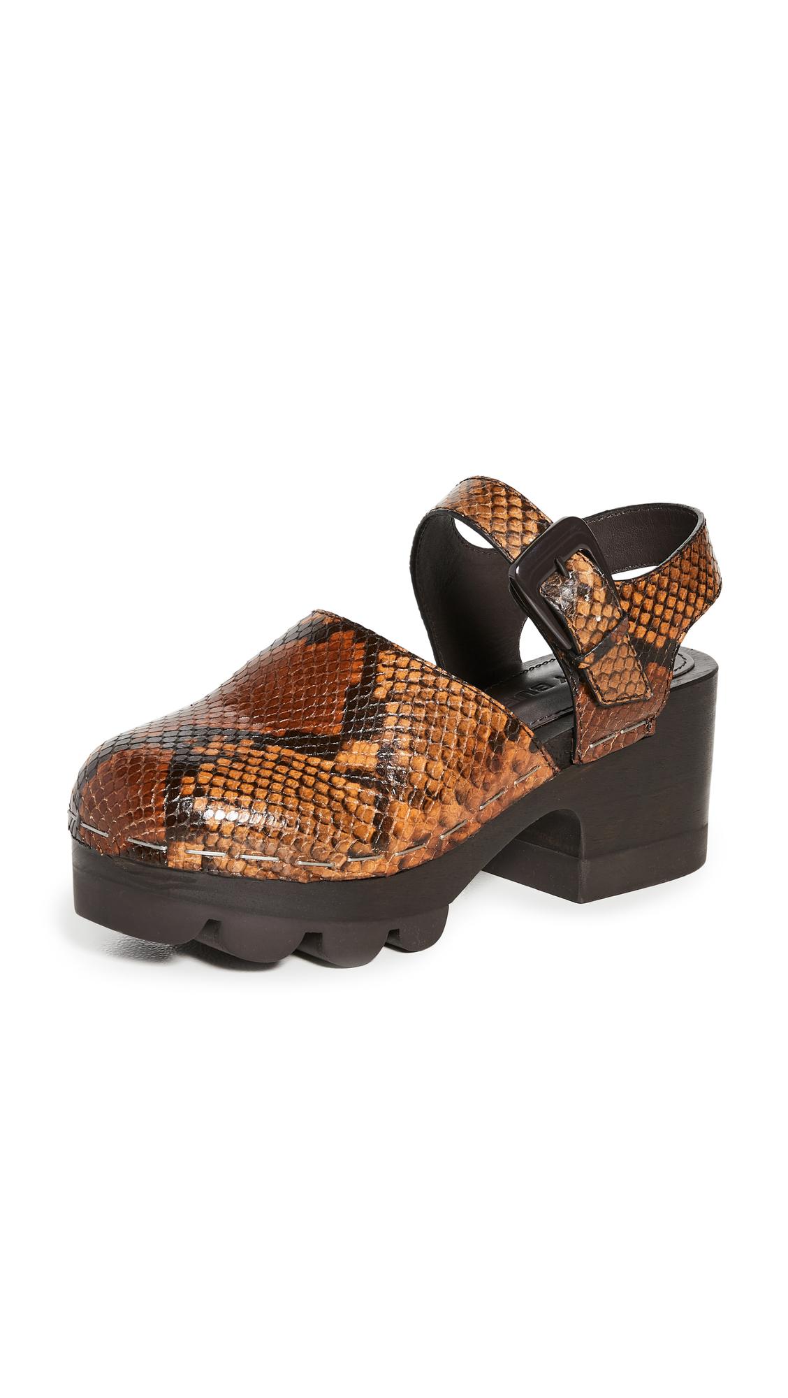 tory burch lug sole clog