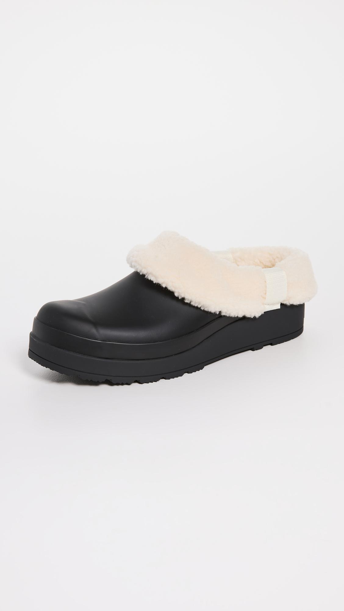 HUNTER Play Sherpa Insulated Clogs in Black | Lyst