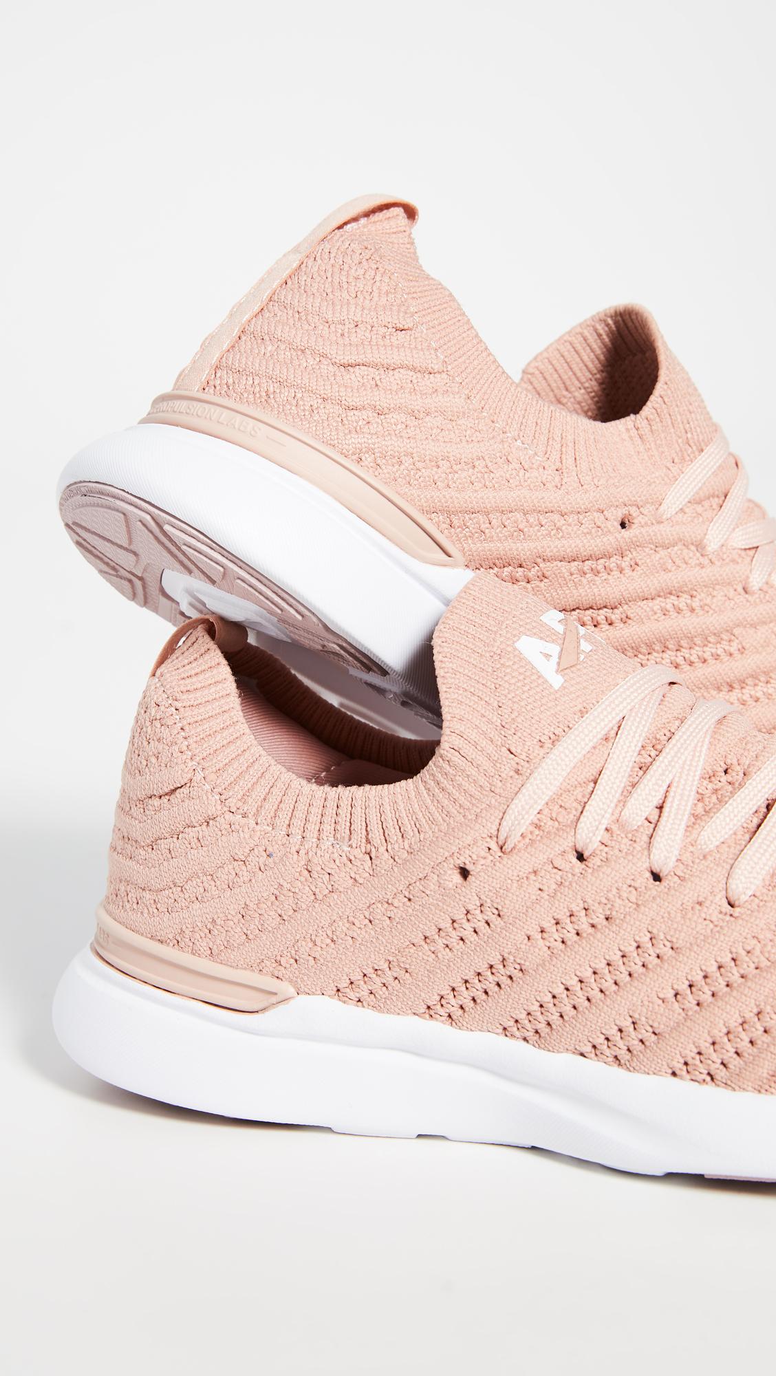 apl women's techloom wave