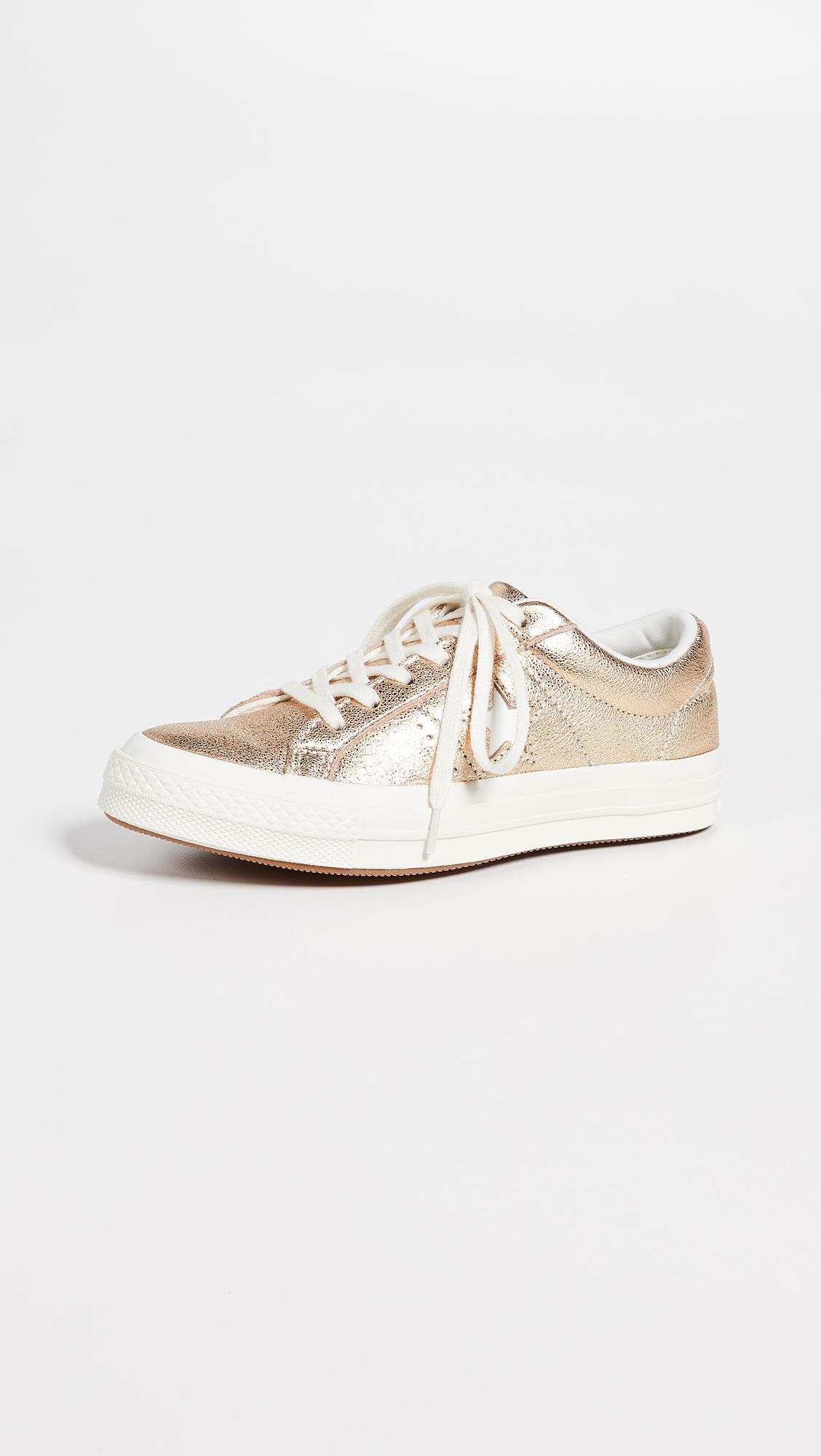 gold converse one star