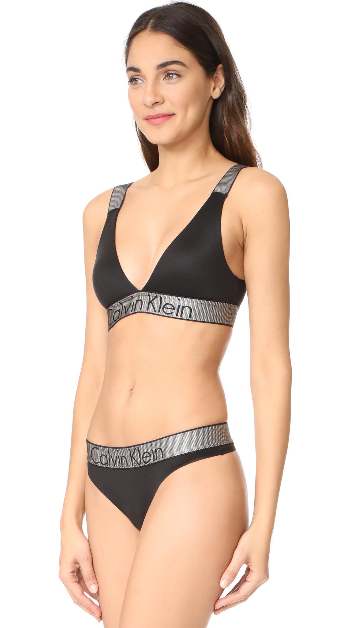 Calvin Klein Synthetic Customized Stretch Unlined Bralette in Black - Lyst