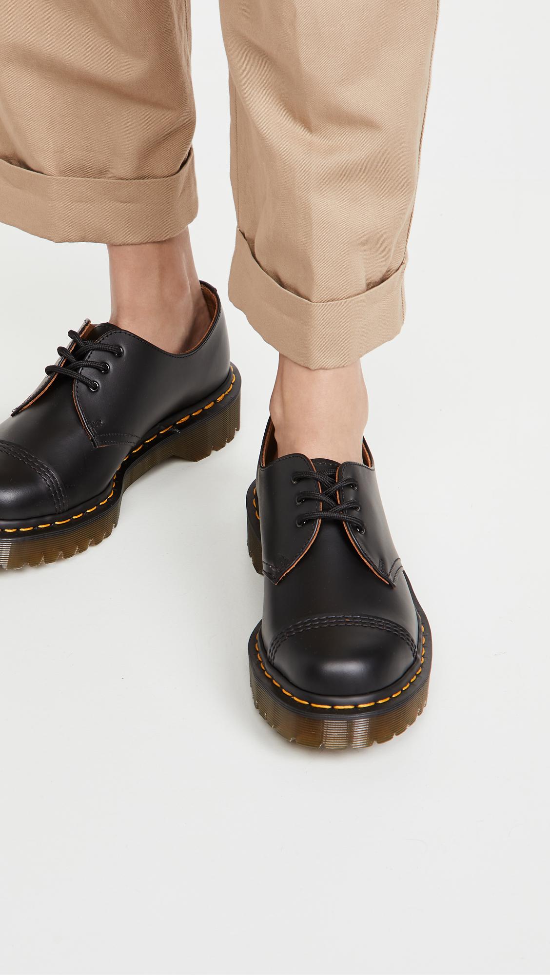 dr martens 3 eye oxford