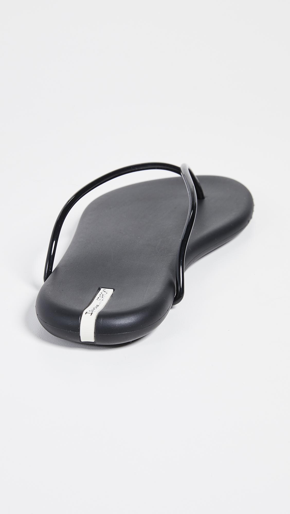 Ipanema Philippe Starck Thing M Ii Flip Flops in Black | Lyst
