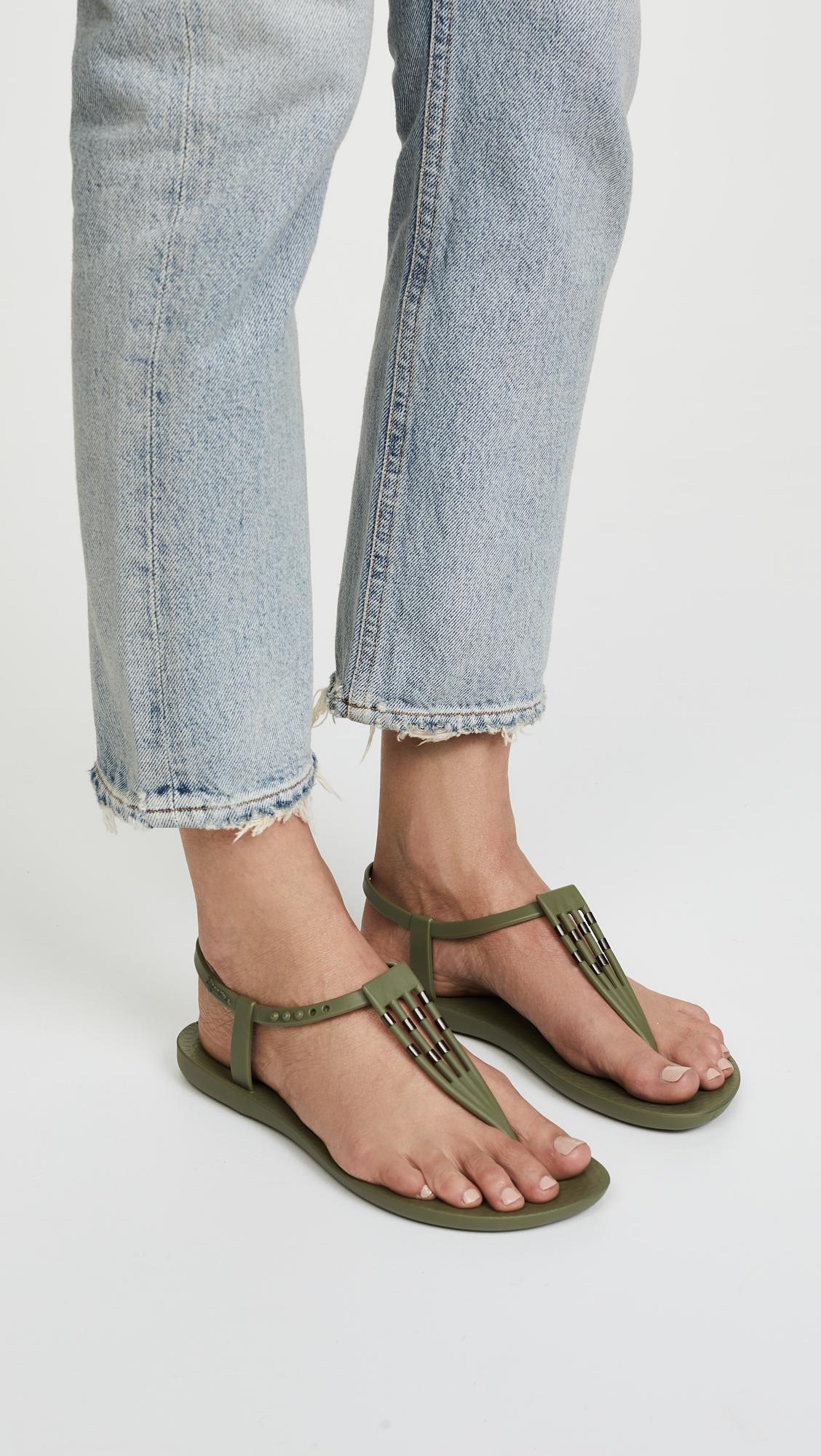 ipanema t strap sandals