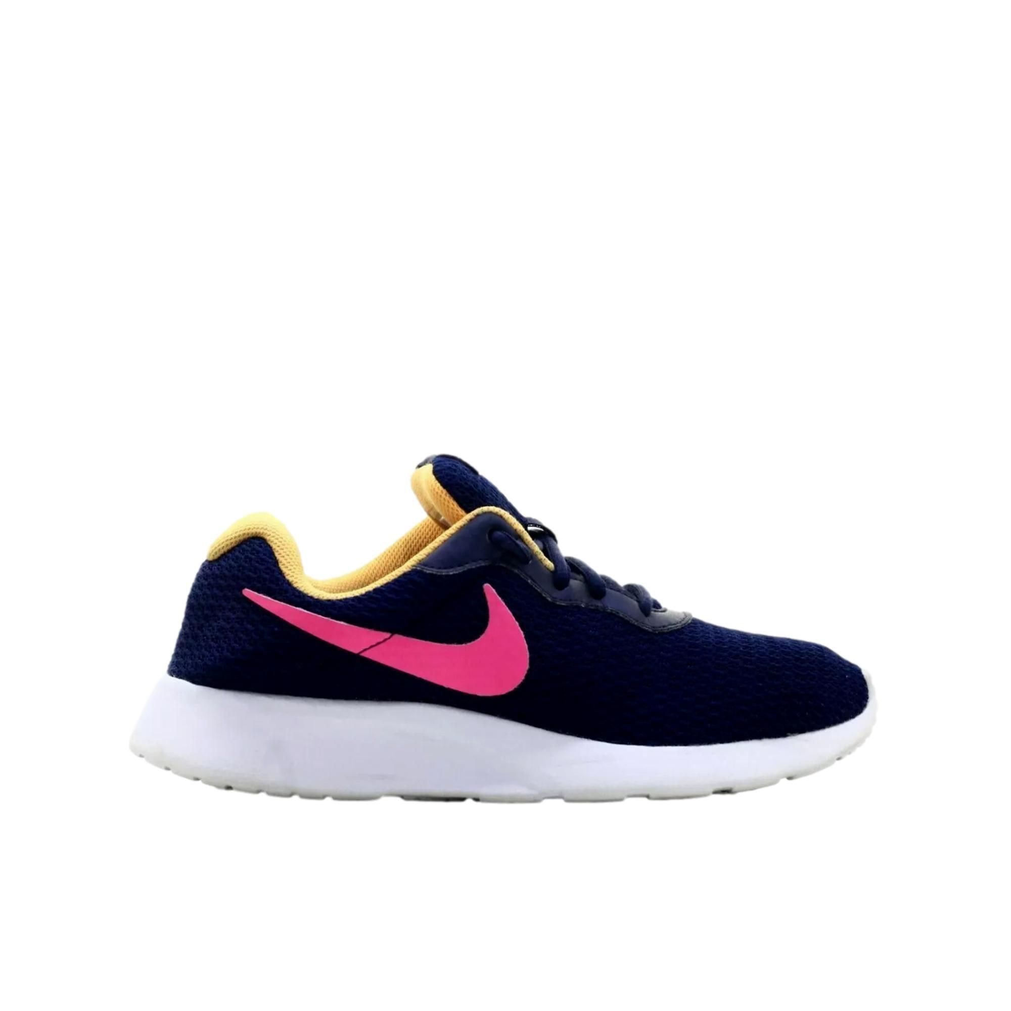 nike tanjun aura