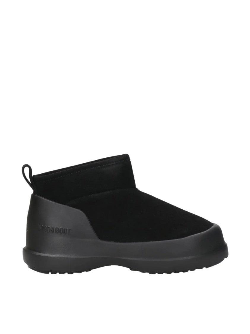 ショートブーツ・ブーティ MOON BOOT LUNA LOW BEADS BOOTS Moon Boot unisex Luna Low boots in black | ASOS