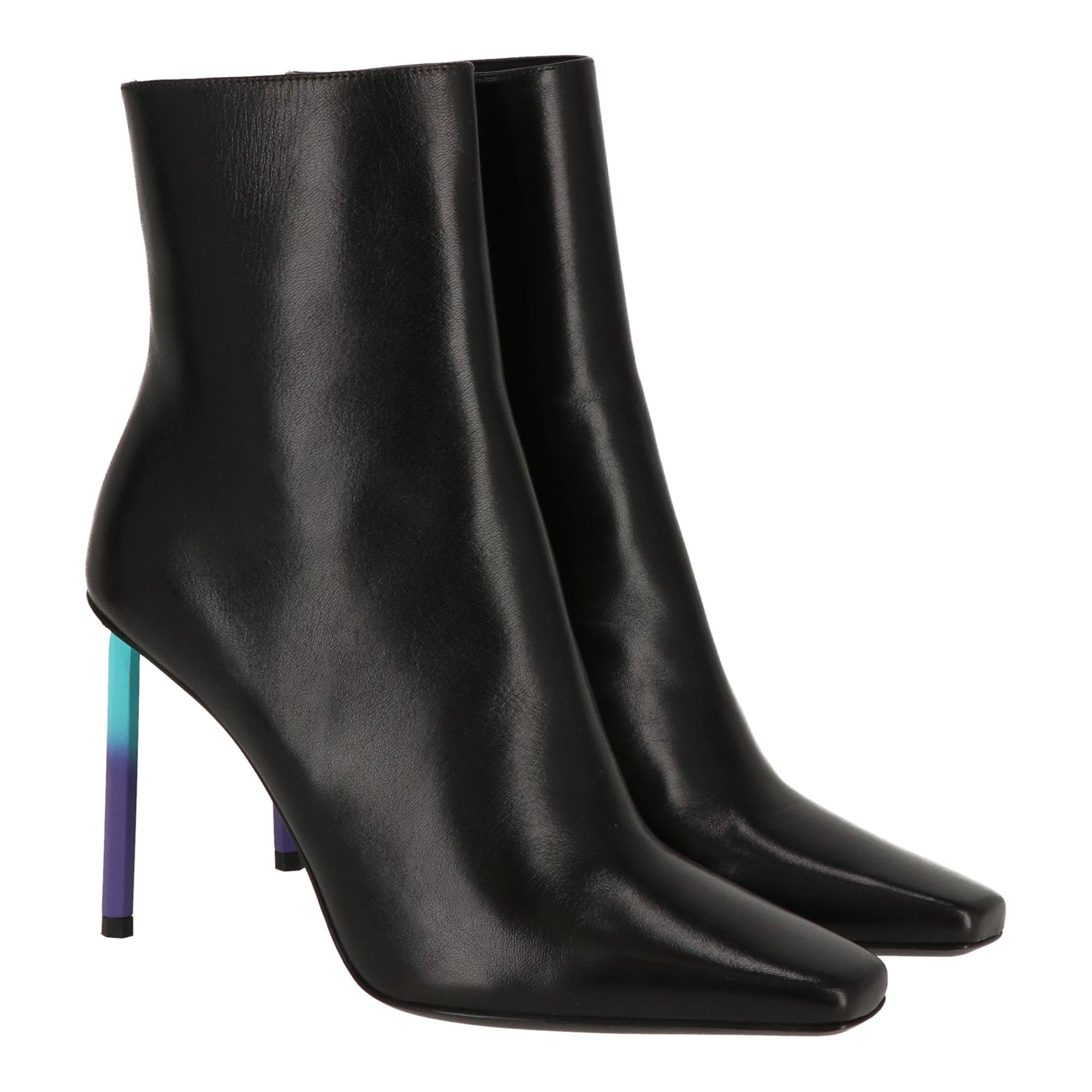 ミドルブーツ OFF WHITE Women Boots OWID030S23LEA001 1018 BLACK 23540694_55913036_1000.jpg