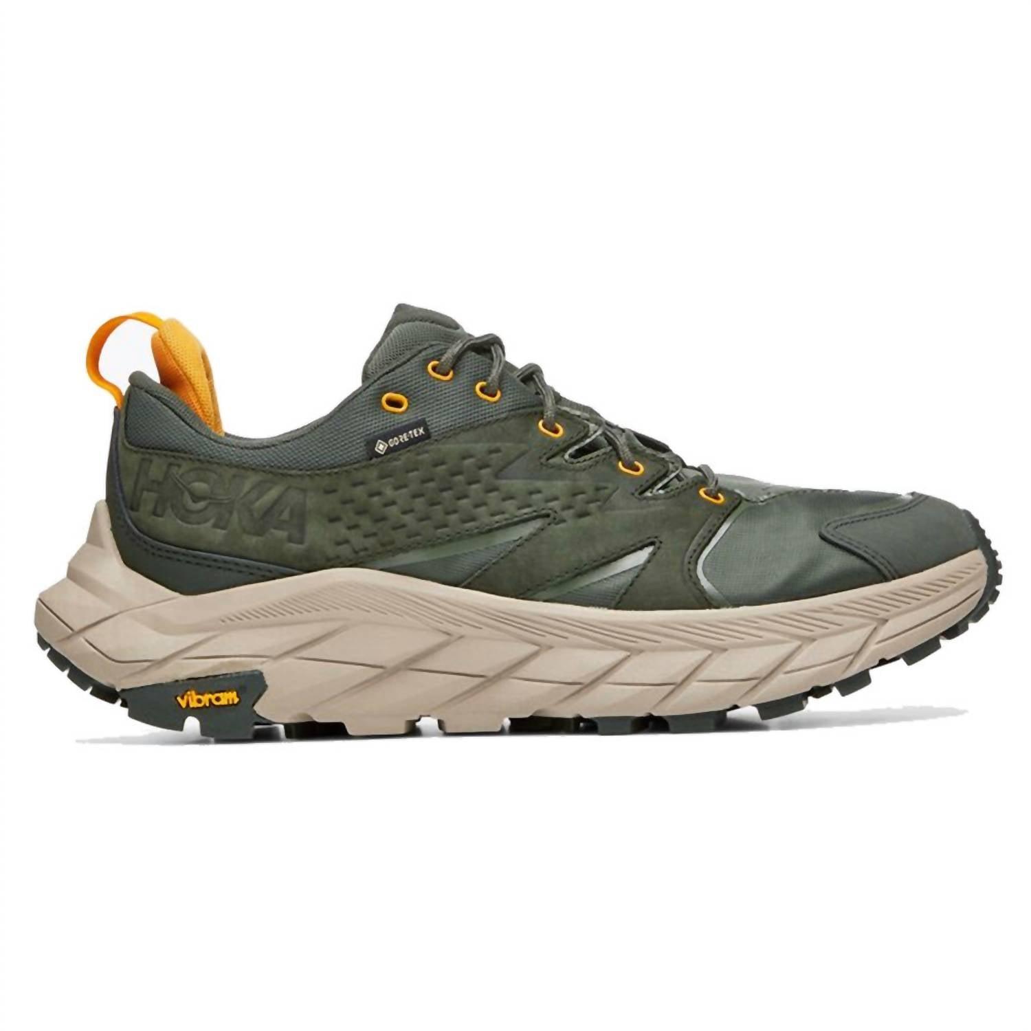 Width d deals medium shoes