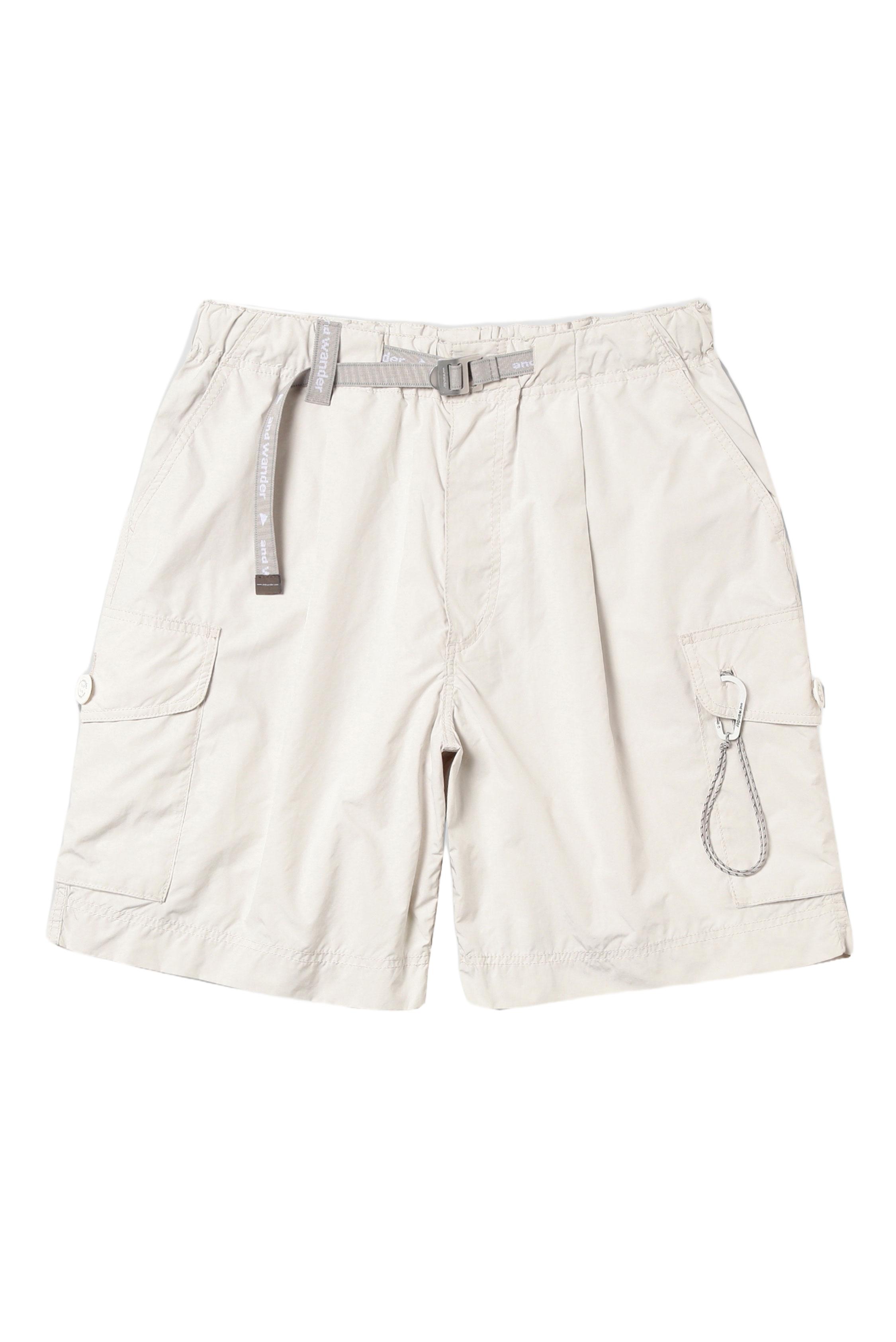 and wander Oversize Cargo Short Pants in White for Men | Lyst