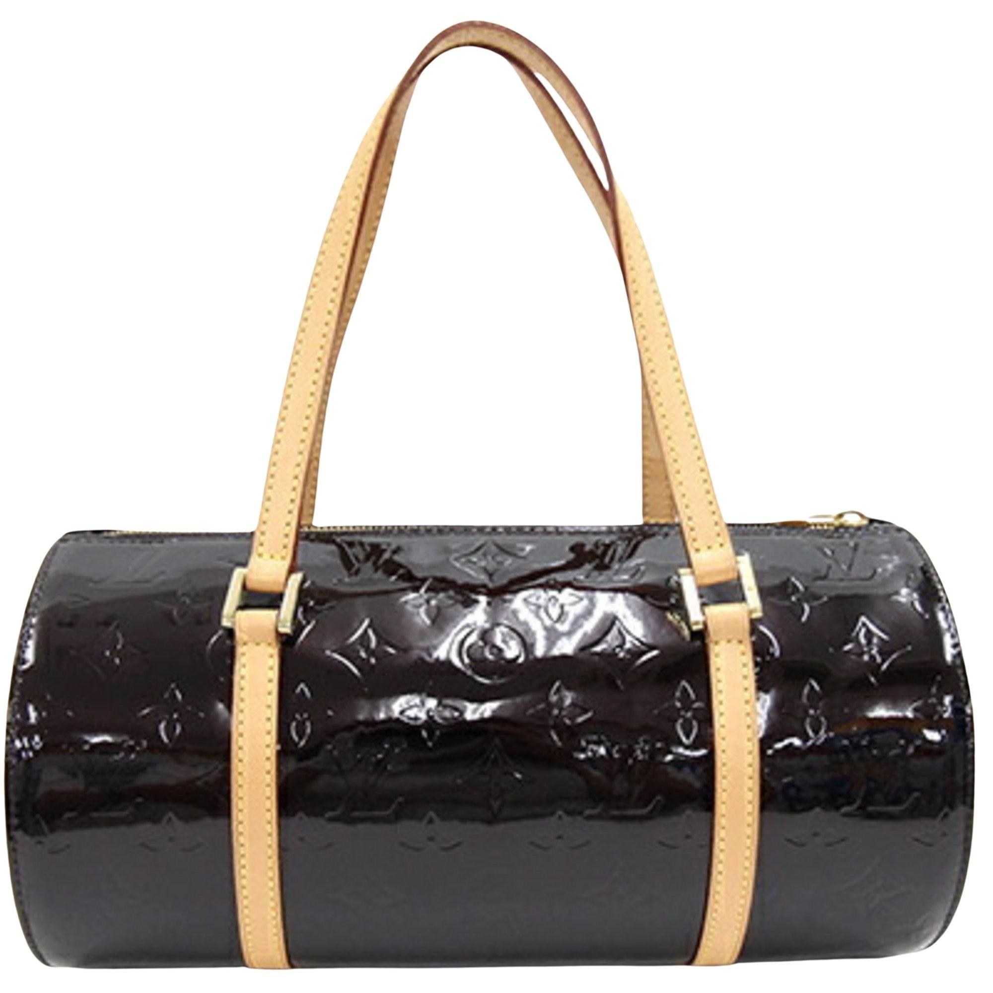 Louis Vuitton Bedford Patent Leather Shoulder Bag (pre-owned) in Black