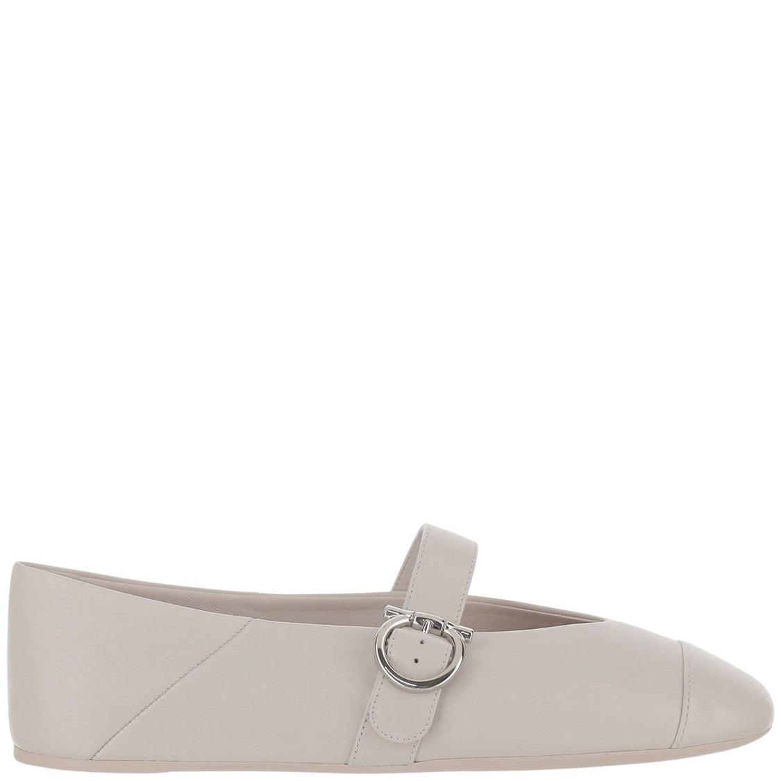 【送料&関税込】Ferragamo Ballet Flats Ornament Hooks Salvatore Ferragamo Ballet Flats Ornament Hooks | ShopSimon