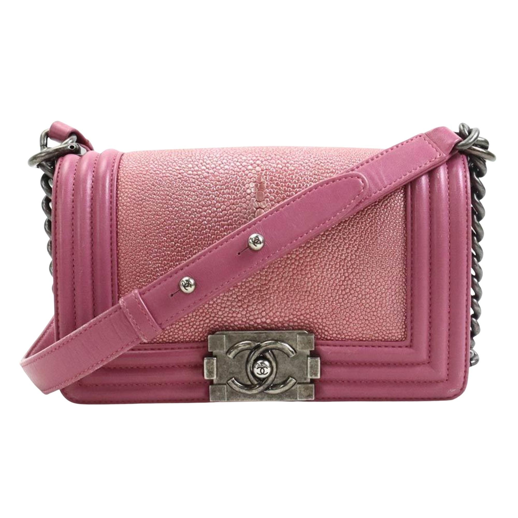 Chanel Pre-owned Jumbo Chevron Classic Flap Shoulder Bag - Pink