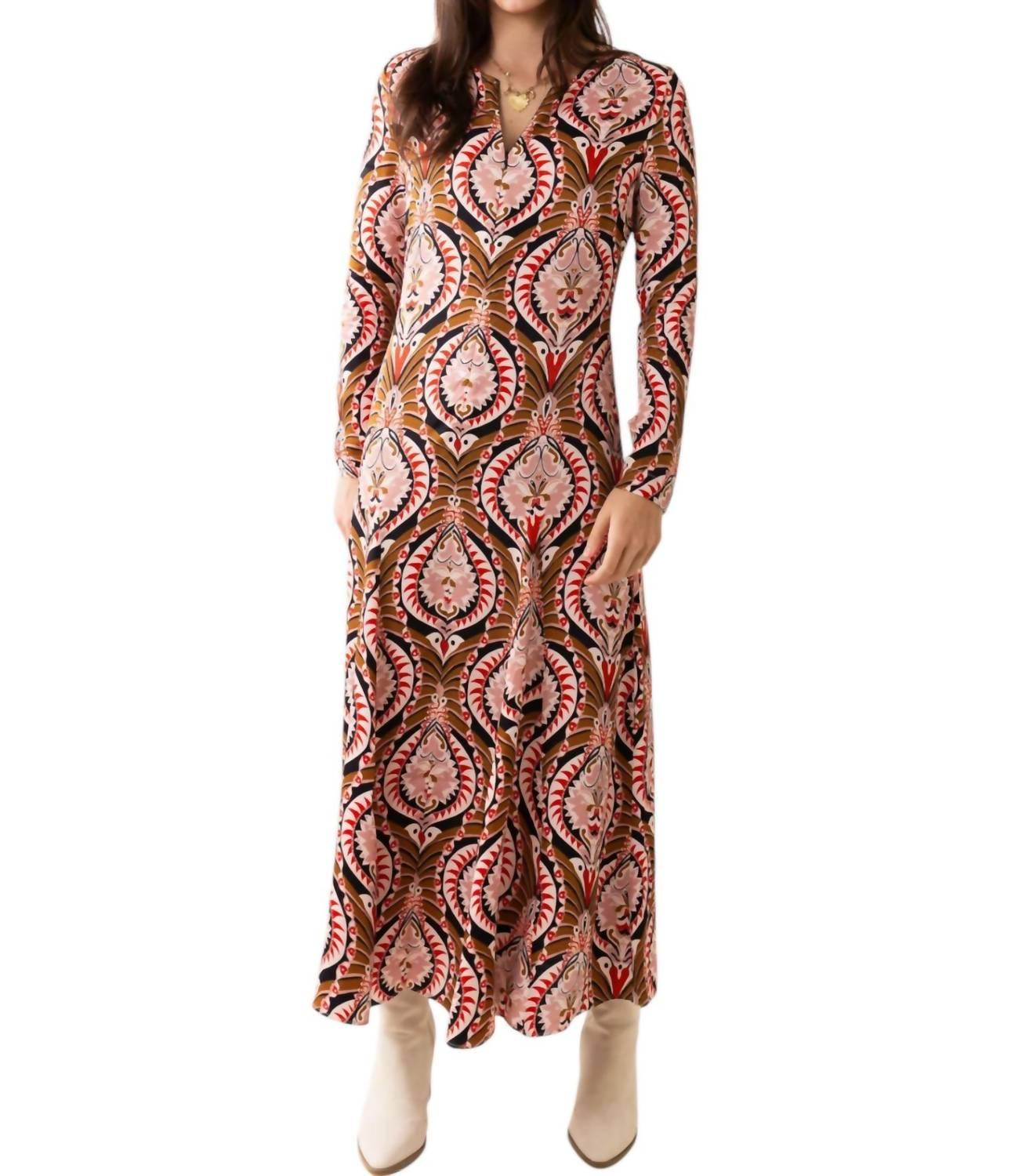 farm rio embroidered pineapples pink midi dress Farm Rio Embroidered Pineapples Midi Sweetheart Dress main image 1