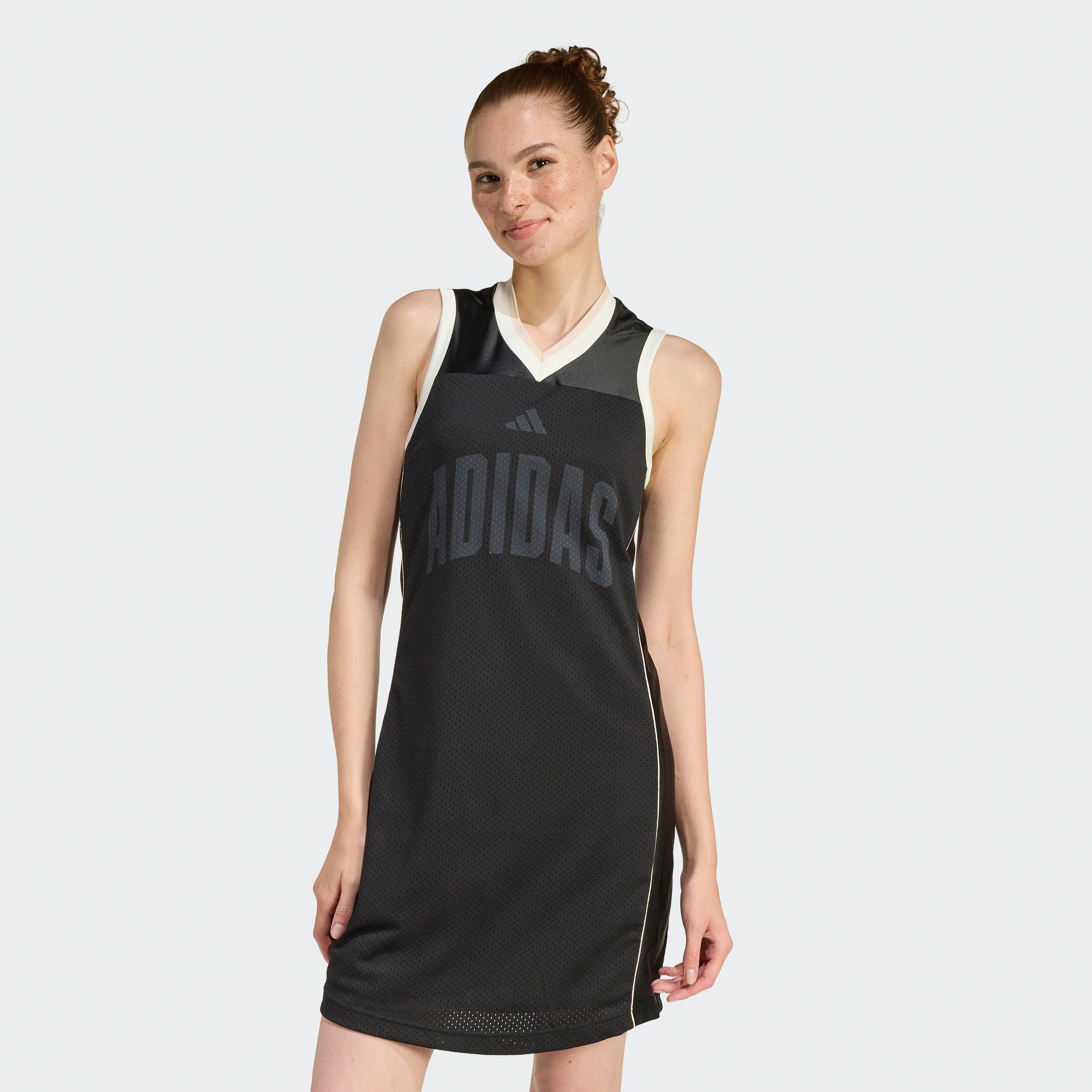 princess polly baby blue dress Meshki - https://www.meshki.com.au/collections/meshki -suiting/products/daniella-collared-halter-dress-black?variant=13610206363723 main image 1