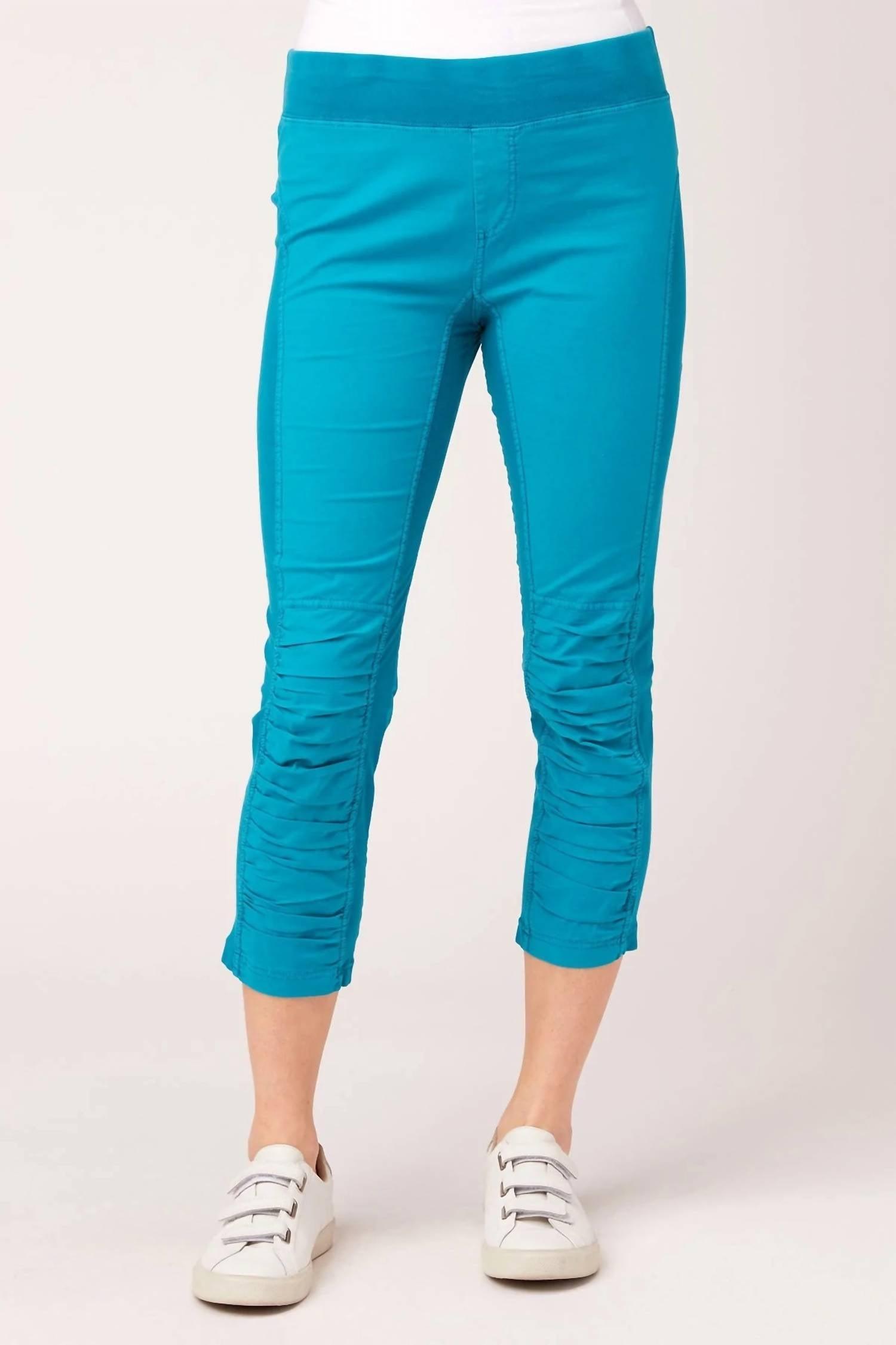 Wearables jetter crop legging top