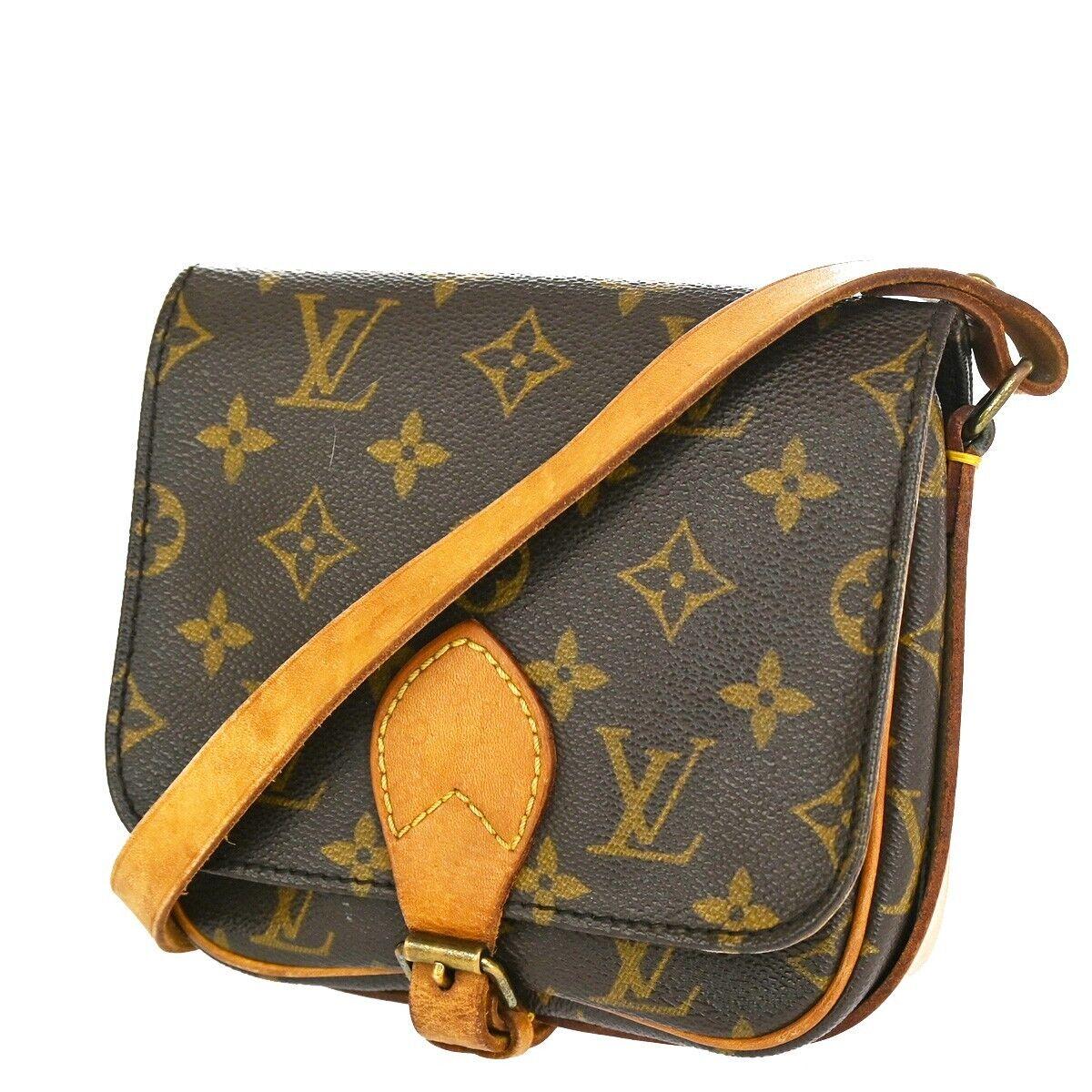 Louis Vuitton Cartouchiere Canvas Shoulder Bag (pre-owned) in Green