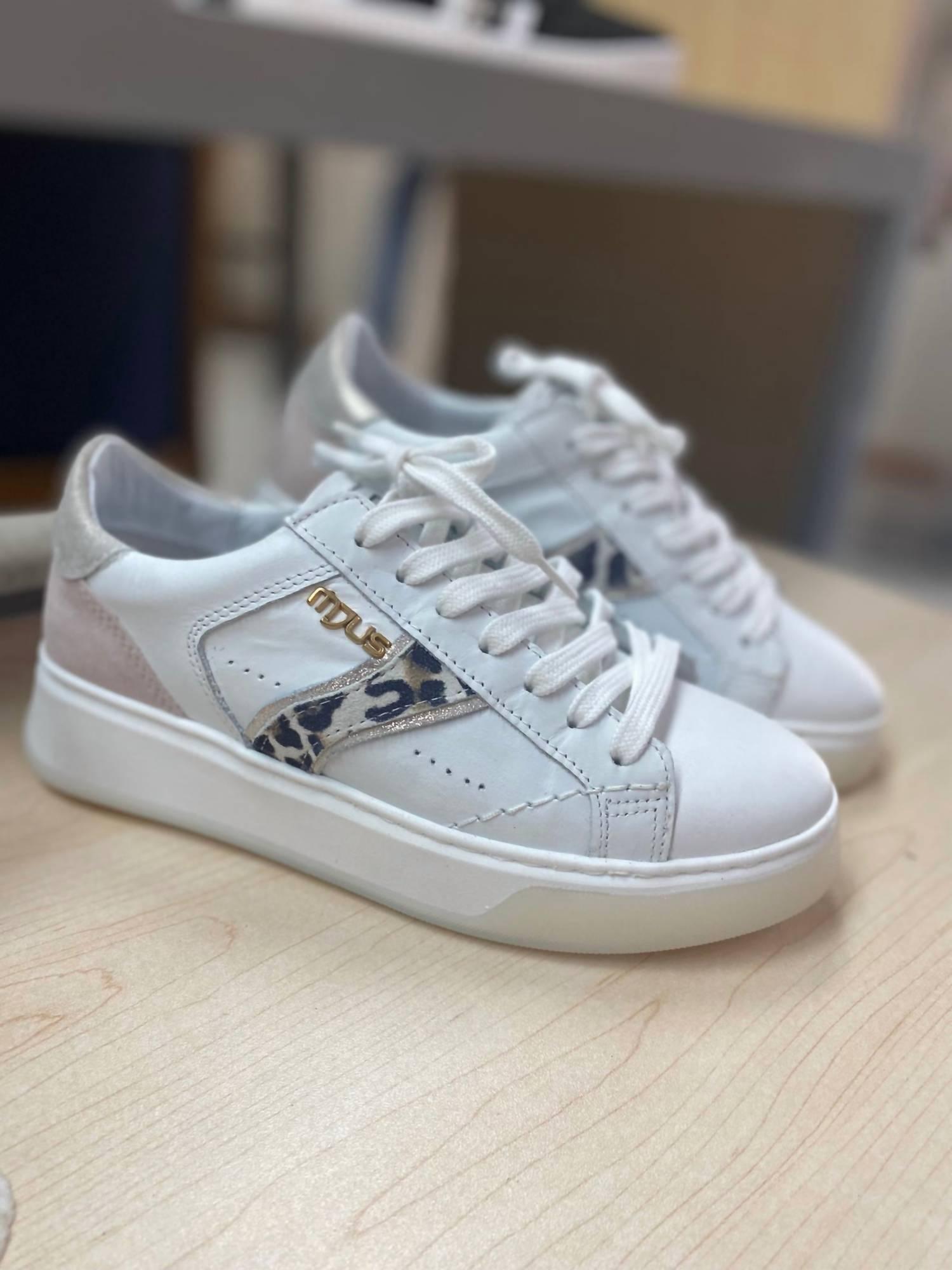 Mjus Thada Sneakers In White Blue | Lyst