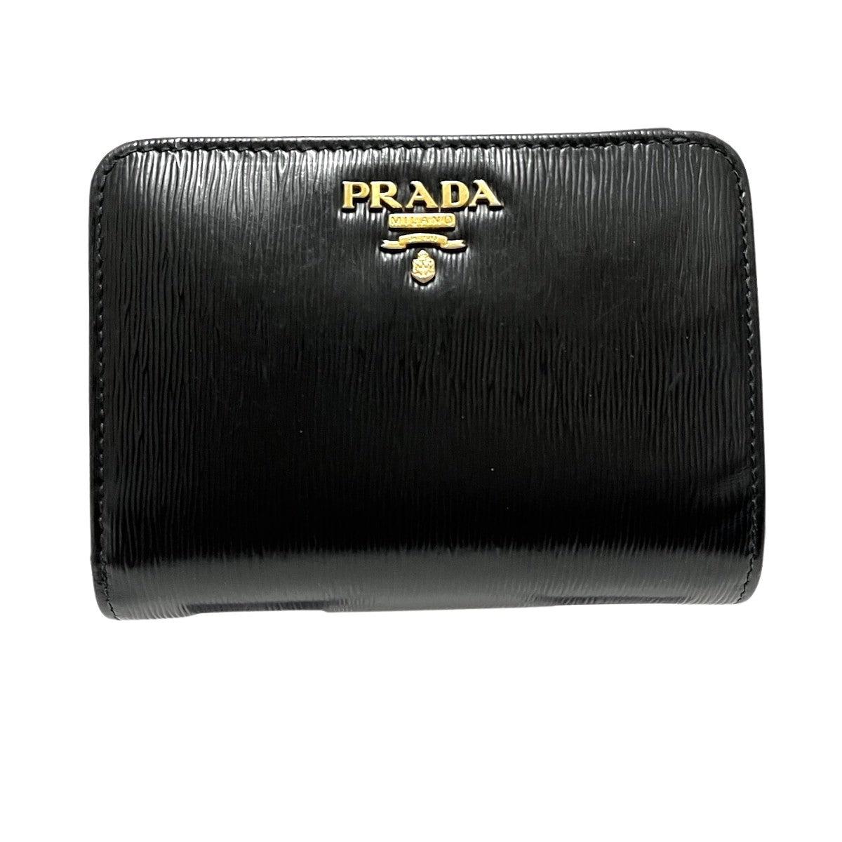 Prada saffiano nero outlet wallet