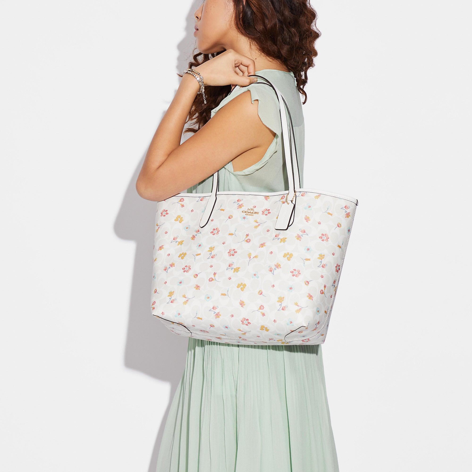 Coach CF342 City Tote With Coach Monogram Print IN Chalk 