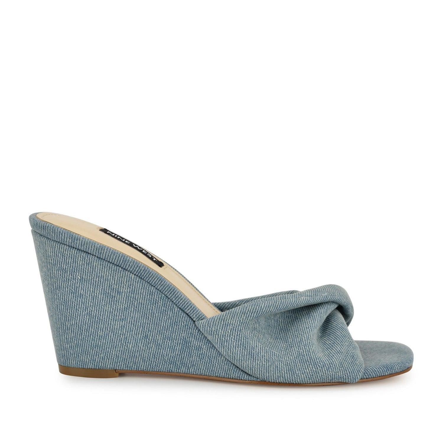 【NINE WEST】Dotime Espadrille ウェッジサンダル Dotime Espadrille Wedge Sandals – Nine West