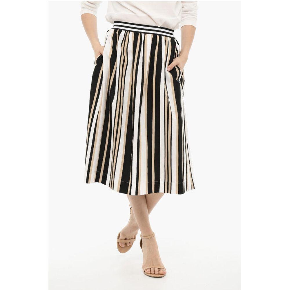 スカート Woolrich Skirts NWT Woolrich Skirt Womens Size 14 Navy Winter Berry Pinecone