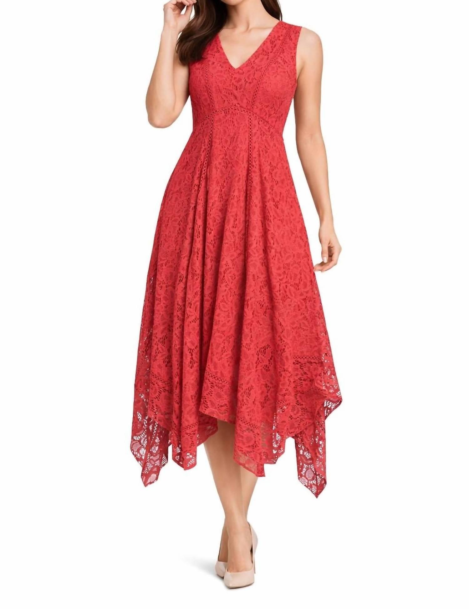 Red Taylor Dresses for Women | Lyst