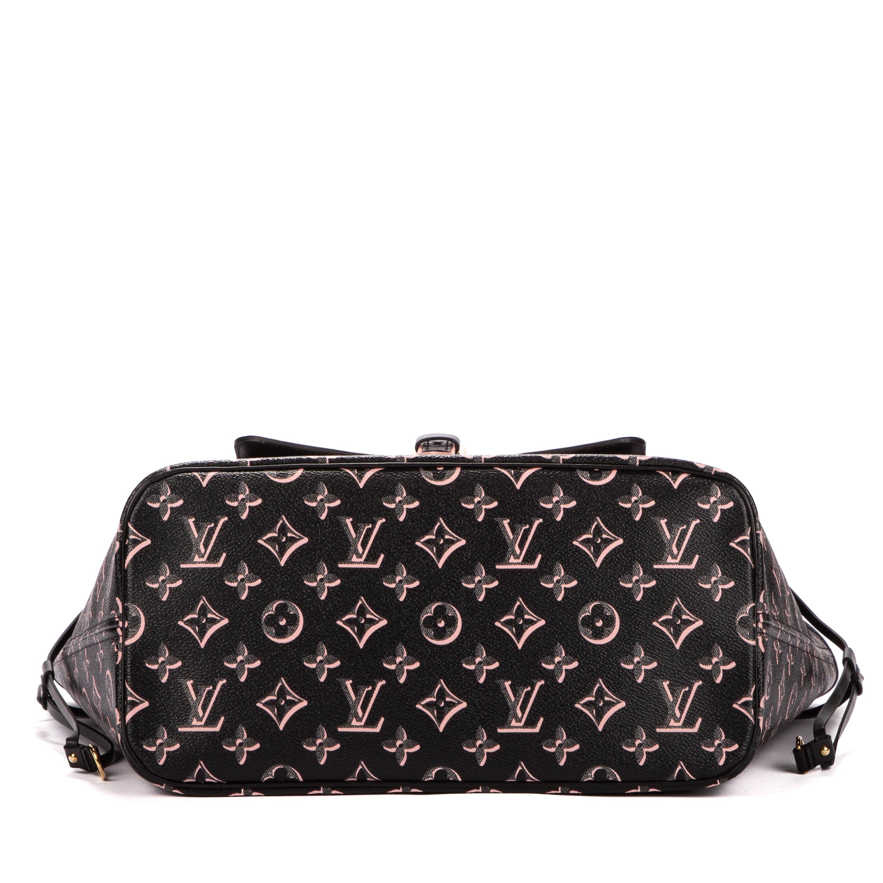 Louis Vuitton Ltd Neverfull Fall For You Mm in Black