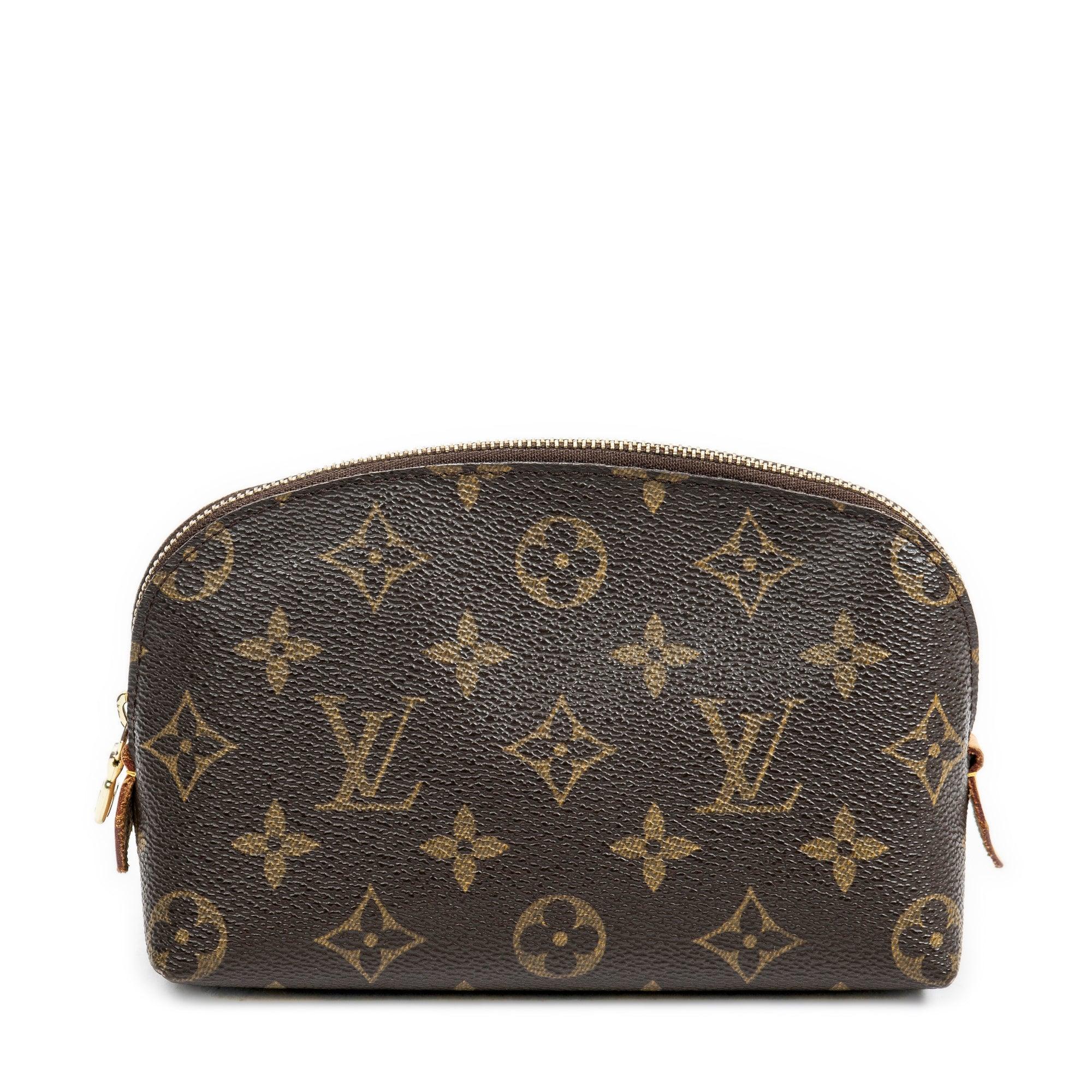 lv make up pouch