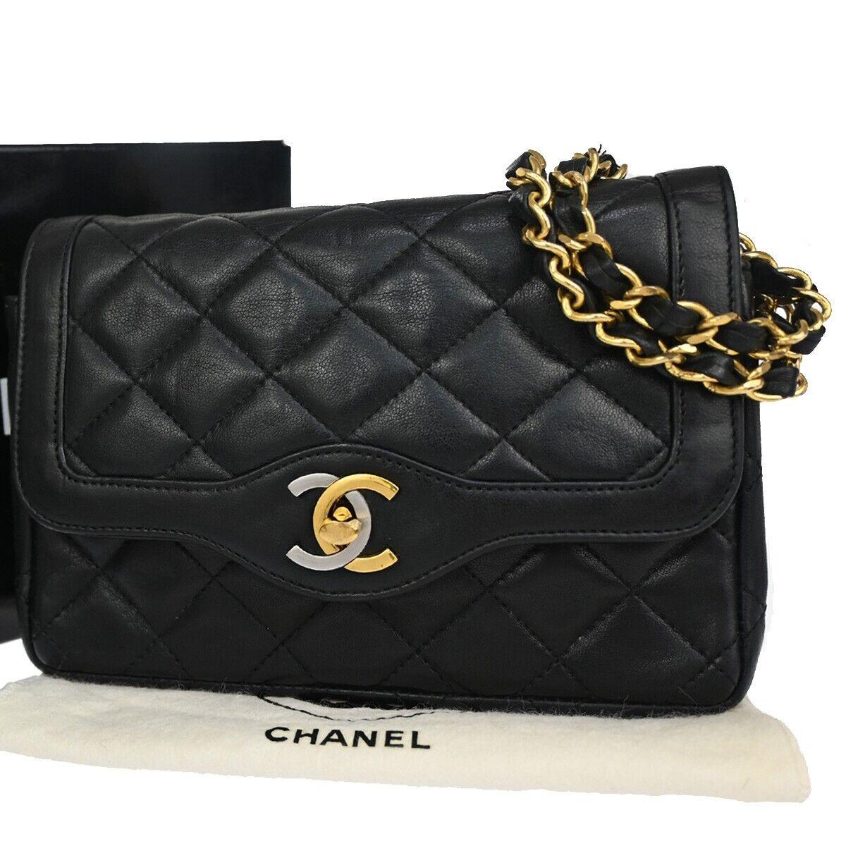 Chanel Diana Leather Shoulder Bag (pre-owned) in Black